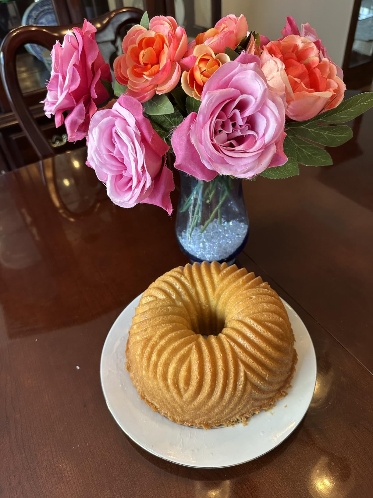 Nordic Ware Bavaria Bundt Pan, 10-Cup, Graphite customer photo 1