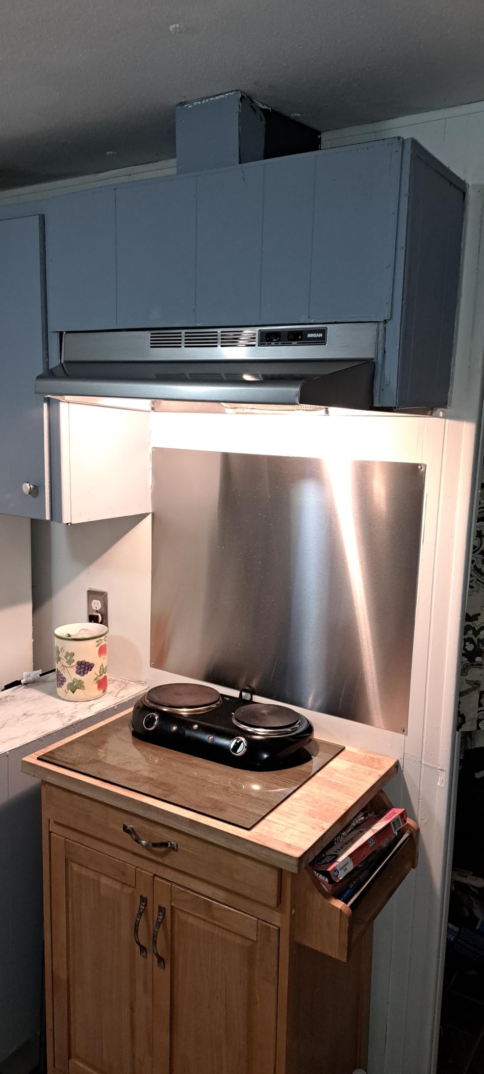 BROAN F403004 Broan(R) 30-Inch Convertible Under-Cabinet Range Hood, 160 CFM, Stainless Steel customer photo 1