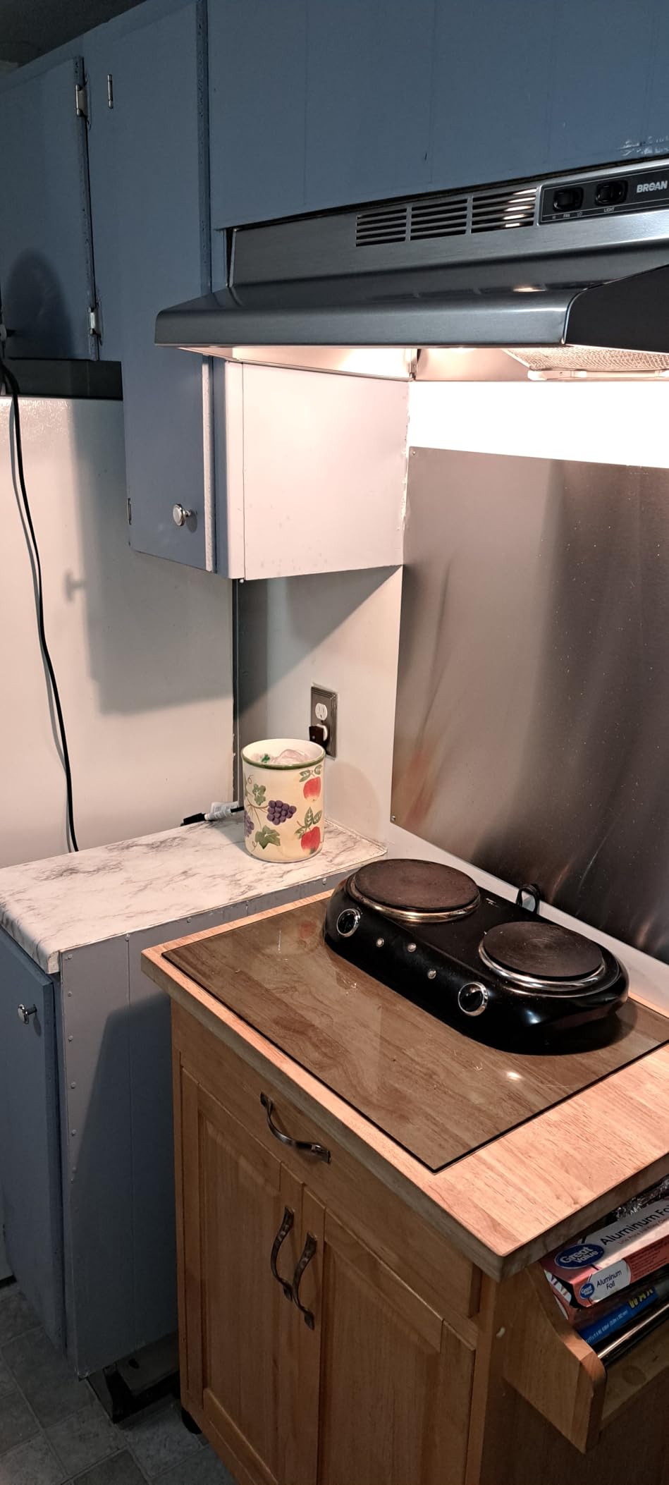 BROAN F403004 Broan(R) 30-Inch Convertible Under-Cabinet Range Hood, 160 CFM, Stainless Steel customer photo 2