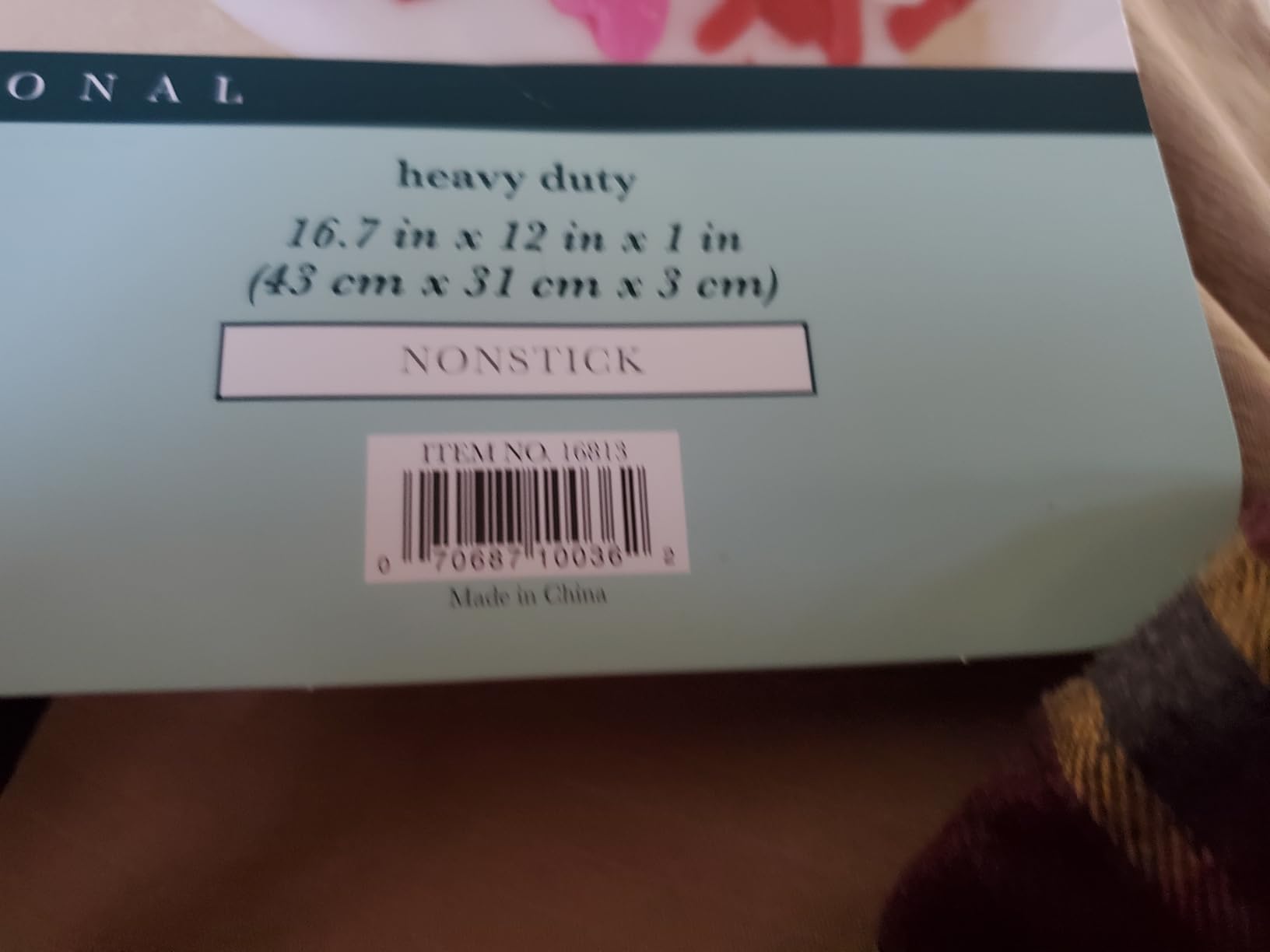 Chicago Metallic Professional Non-Stick Cooking/Baking Sheet, 17-Inch-by-12.25-Inch customer photo 2