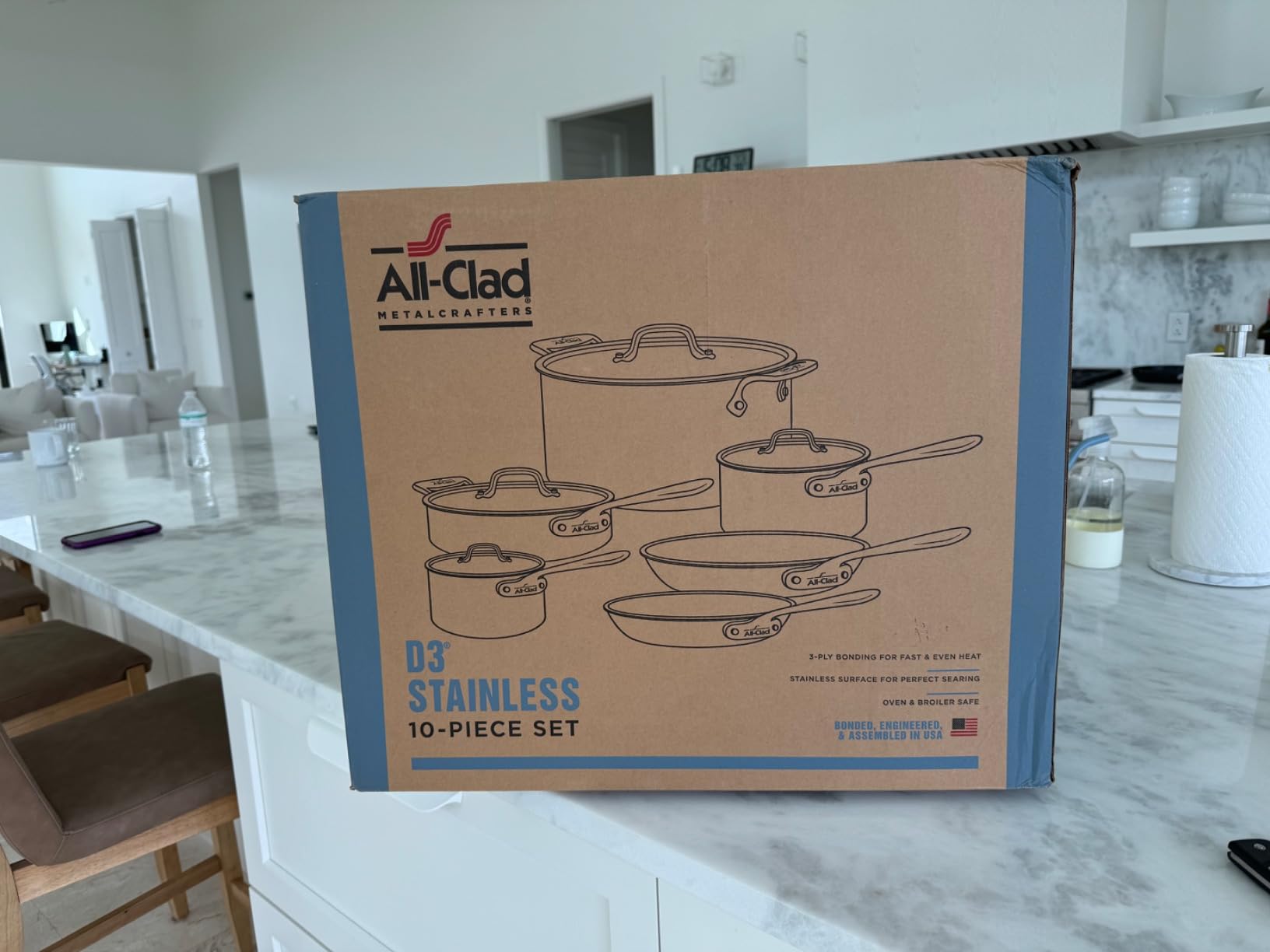 All-Clad D3 Stainless Steel 10 Piece Cookware Set - Made in USA - Includes Frying Pans, Saucepan, Saute Pan, Stockpot - Professional Grade - Oven Safe & Induction Compatible customer photo 1