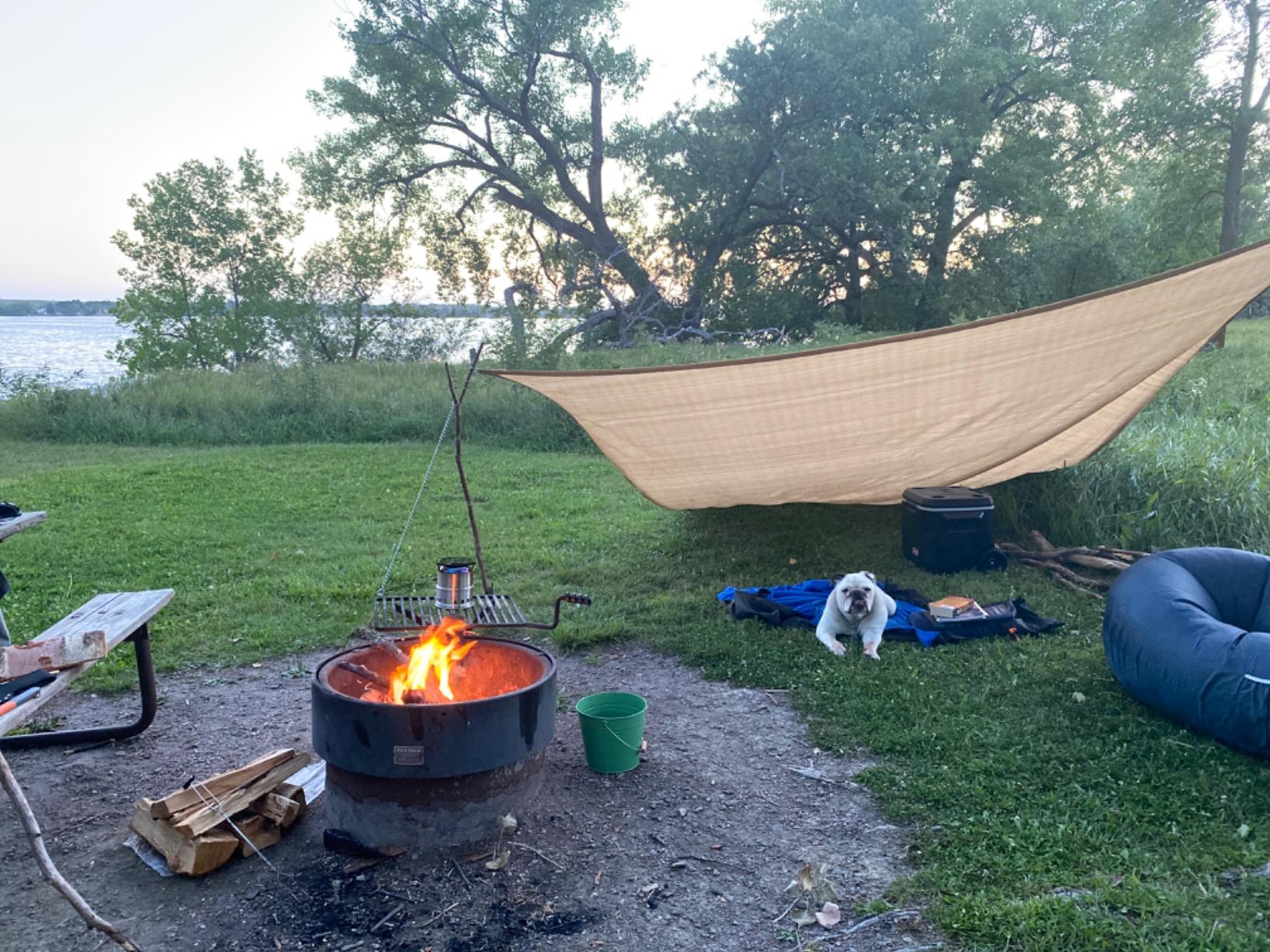 Coleman Xtreme 50qt Rolling Cooler with Wheels, Extra-Walled Insulation Keeps Ice up to 5 Days, Portable Wheeled Hard Chiller customer photo 1