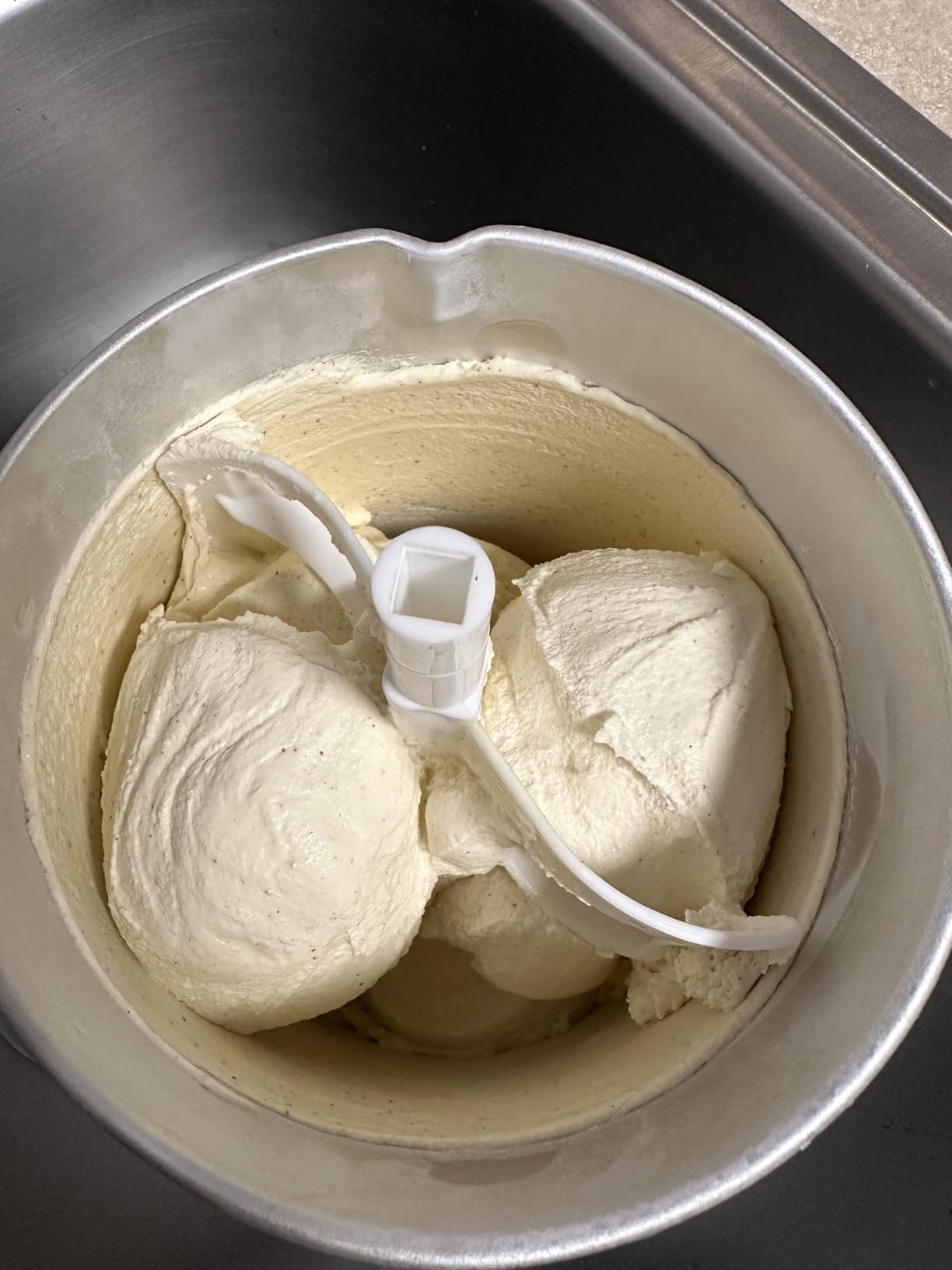 Nostalgia Electric Ice Cream Maker - Old Fashioned Soft Serve Ice Cream Machine Makes Frozen Yogurt or Gelato in Minutes - Fun Kitchen Appliance - Vintage Wooden Style - Dark Wood - 6 Quart customer photo 1