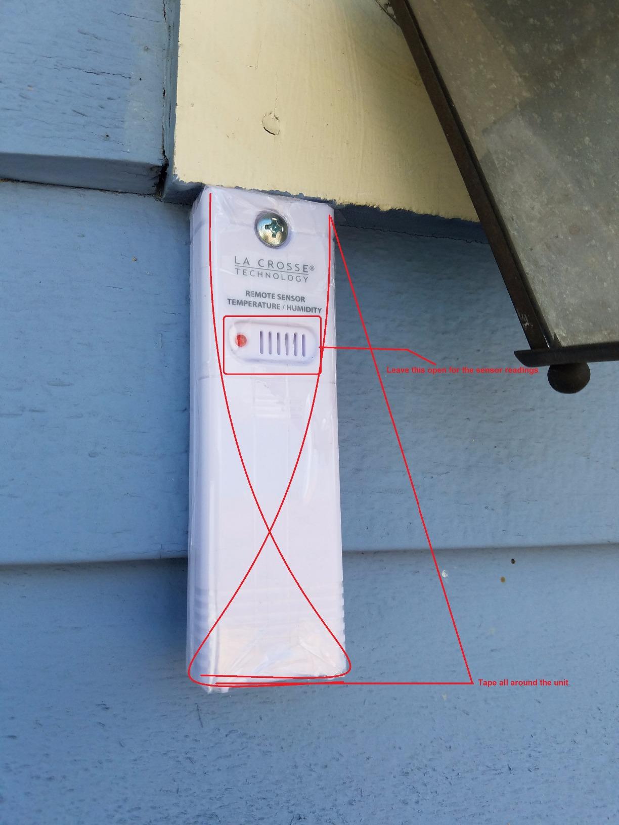 La Crosse Technology Advanced Weather Station with Full-Color LCD & Atomic Time - Monitor Indoor/Outdoor Conditions with Temperature Alerts and Humidity Readings with Transmission Range of 300 Feet customer photo 1