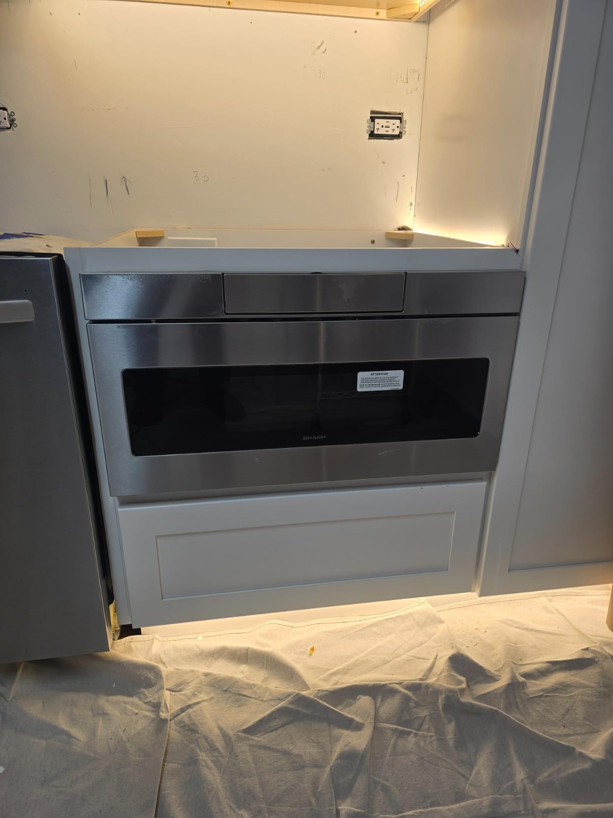 SHARP SMD3070ASY Microwave Drawer Oven, 30-inch, 1.2 Cubic Feet, 950 Watt, Concealed Angled Touch Control Panel with Digital LCD Display, Stainless Steel customer photo 2