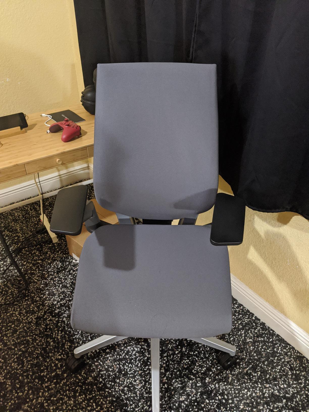 Steelcase Gesture Office Chair - Ergonomic Work Chair with 360-Degree Arms - Graphite Gray Fabric customer photo 2