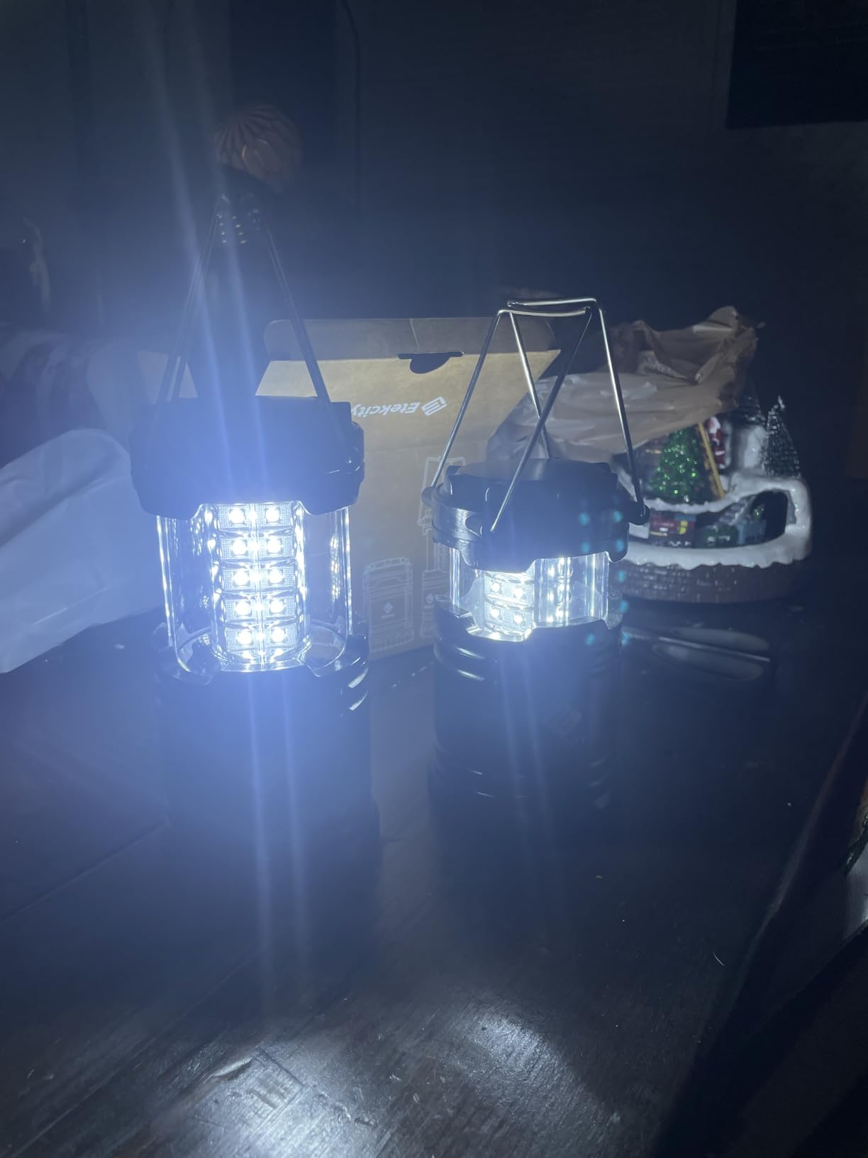 Etekcity Camping Lanterns for Power Outages 4 Pack, Flashlight for Camping Essentials, Survival Kit and Gear, Hurricane Preparedness Items, Emergency Led Battery Operated Lights, Black customer photo 2