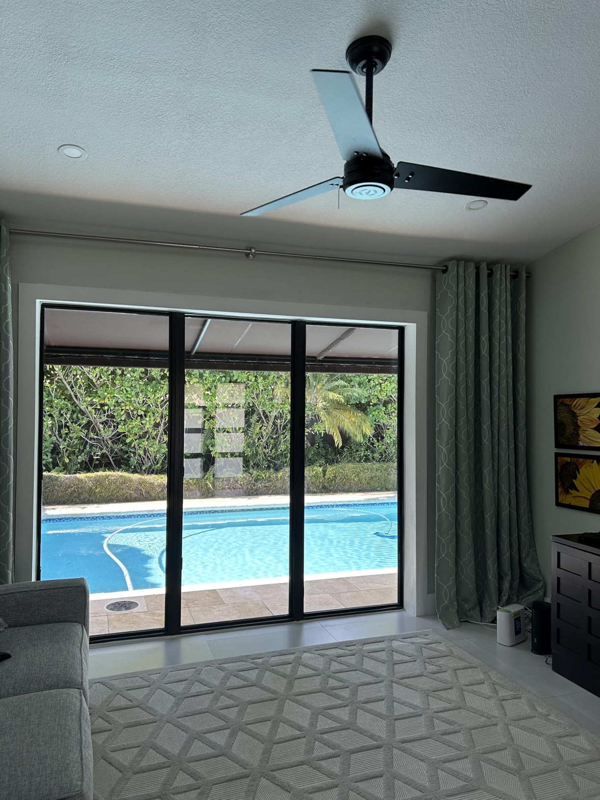 Hunter 52 inch Outdoor or Indoor Ceiling Fan No Light - Black Ceiling Fan without Light, For Patio, Porch, Garage, or Living Room, Standard Mount, 3 Blades, Pull Chain - Cassius 59264, Matte Black customer photo 2