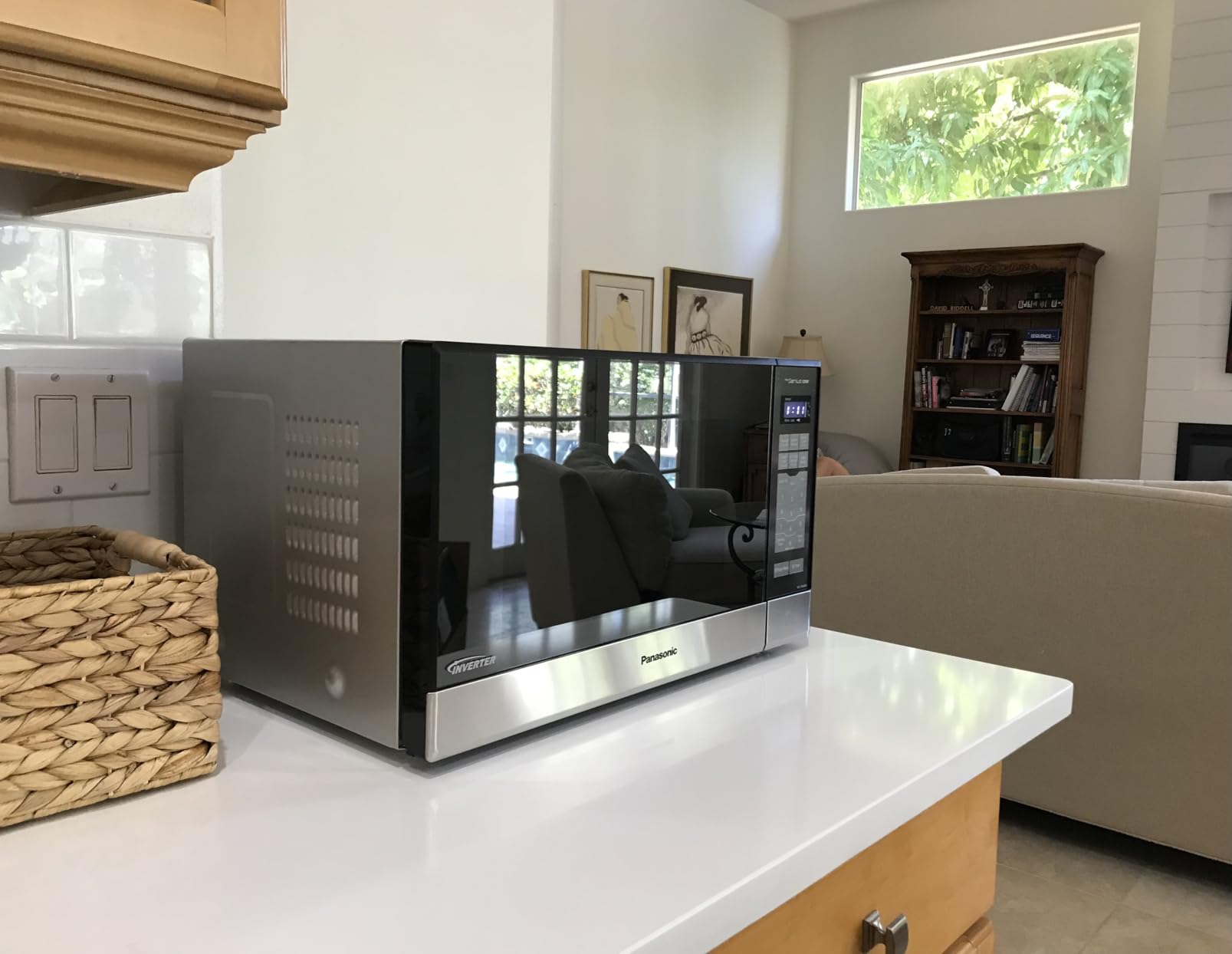 Panasonic Microwave Oven NN-SN686S Stainless Steel Countertop/Built-In with Inverter Technology and Genius Sensor, 1.2 Cubic Foot, 1200W customer photo 1