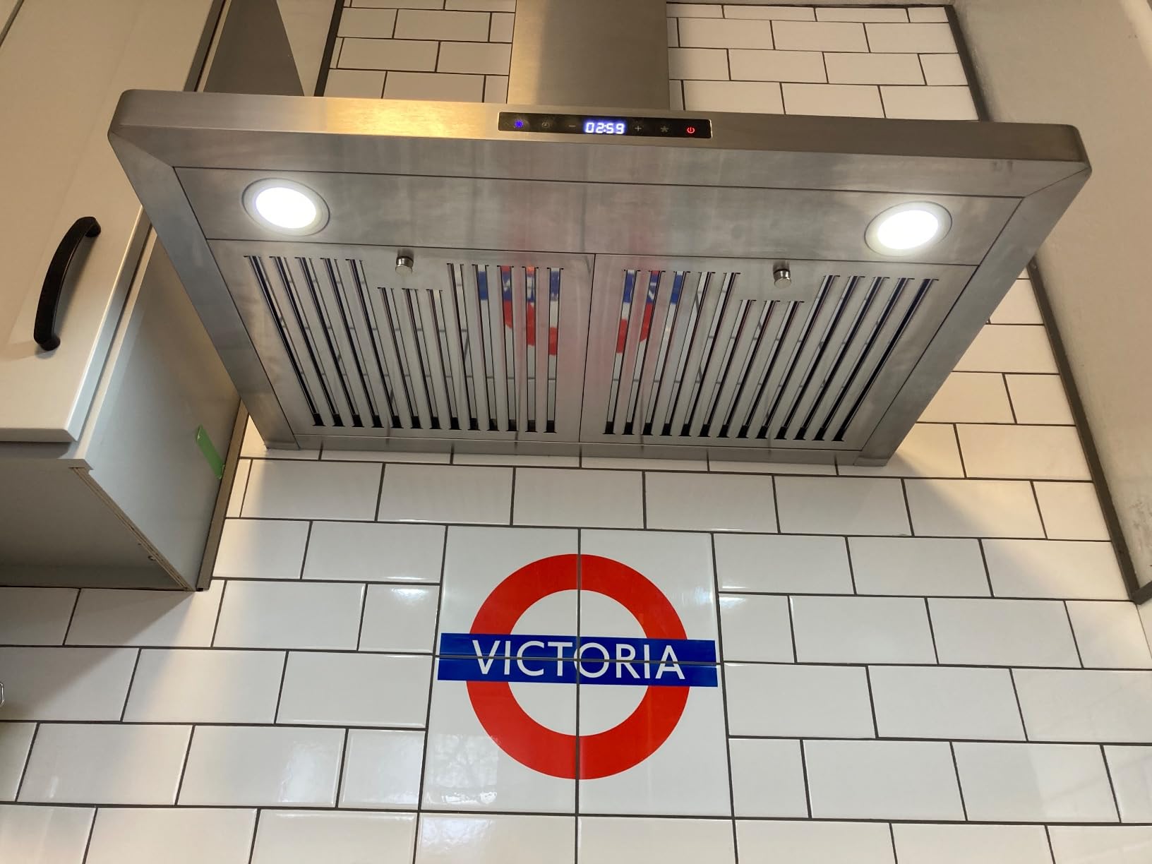 COSMO COS-63175S 30 in. Vista Collection 380 CFM Ducted Wall Mount Range Hood, Touch Controls, LED Lights, Stainless Steel customer photo 1