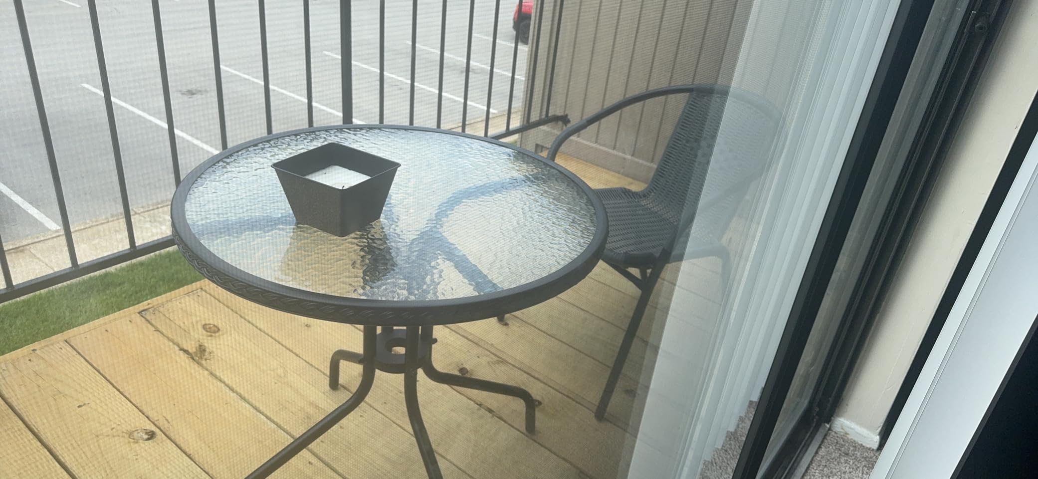 Flash Furniture 3-Piece Patio Dining Set with Round Glass Metal Table and 2 Stackable Rattan Chairs, Indoor/Outdoor Bistro Table and Chairs Set, Gray customer photo 2