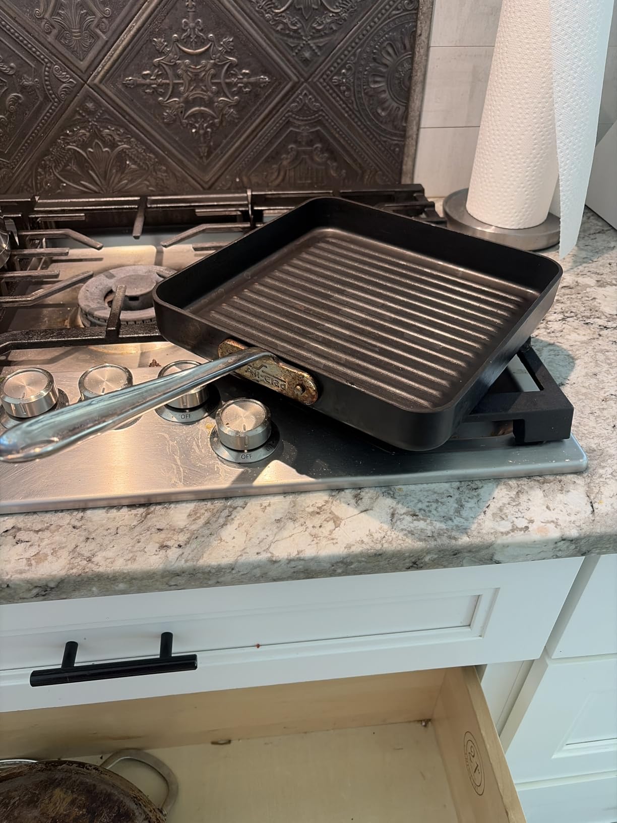 All-Clad HA1 Hard Anodized Nonstick Grill 11x11 Inch Oven Safe 350F Pots and Pans, Cookware Black customer photo 1