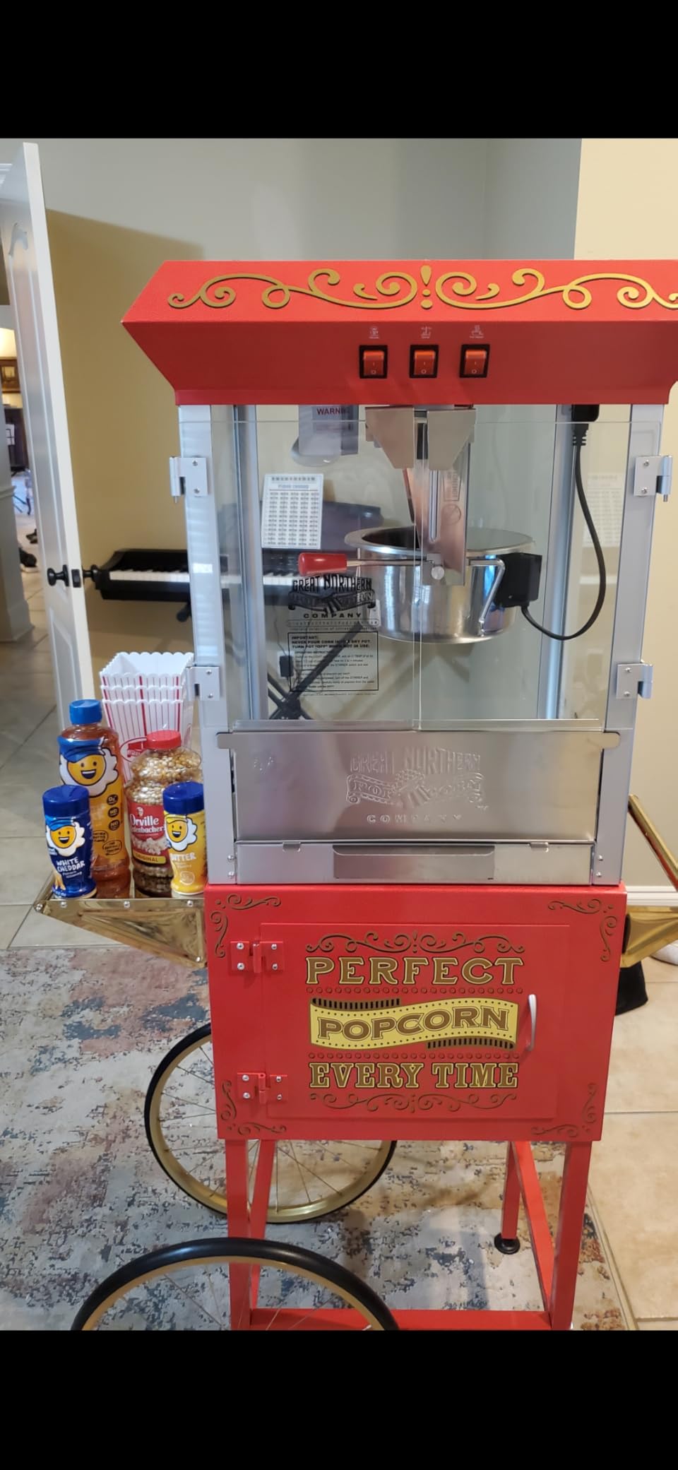 Great Northern Popcorn Company 5995 10 oz. Perfect Popper Popcorn Machine with Cart - Red (5995 GNP Red 10oz. Full) customer photo 1
