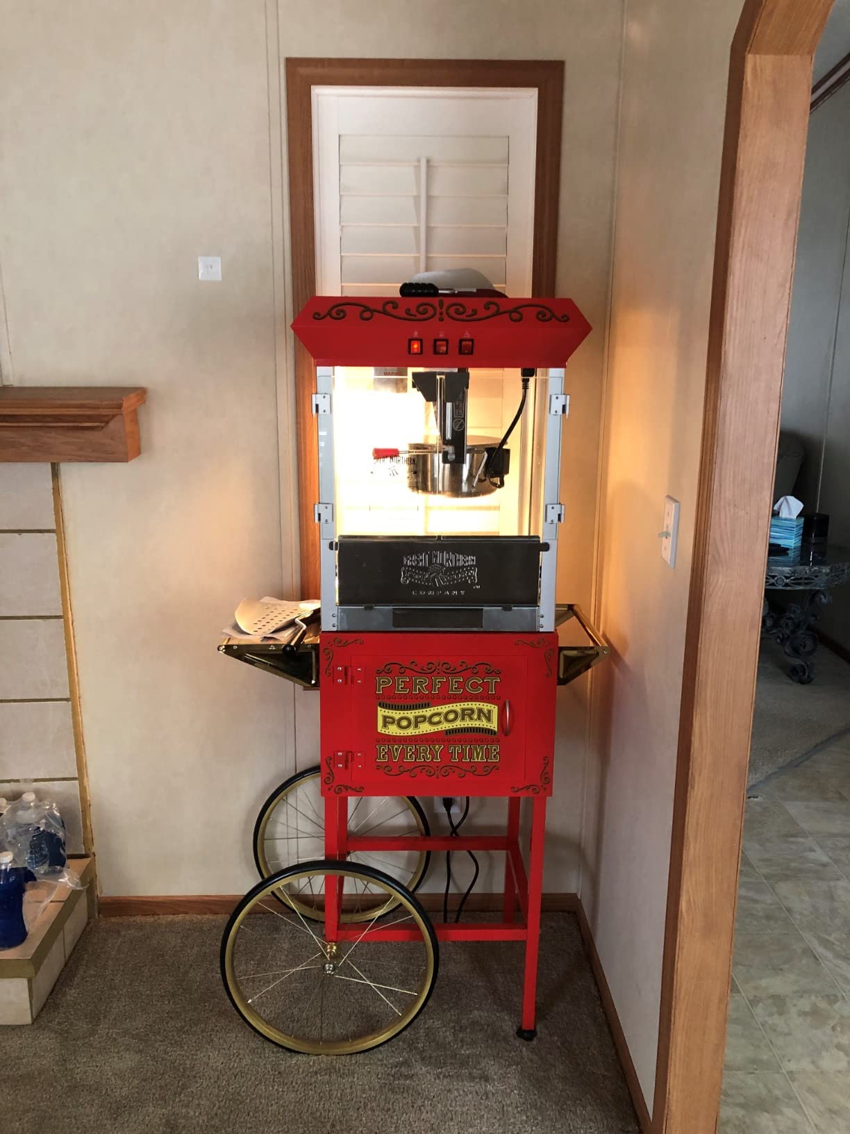 Great Northern Popcorn Company 5995 10 oz. Perfect Popper Popcorn Machine with Cart - Red (5995 GNP Red 10oz. Full) customer photo 2
