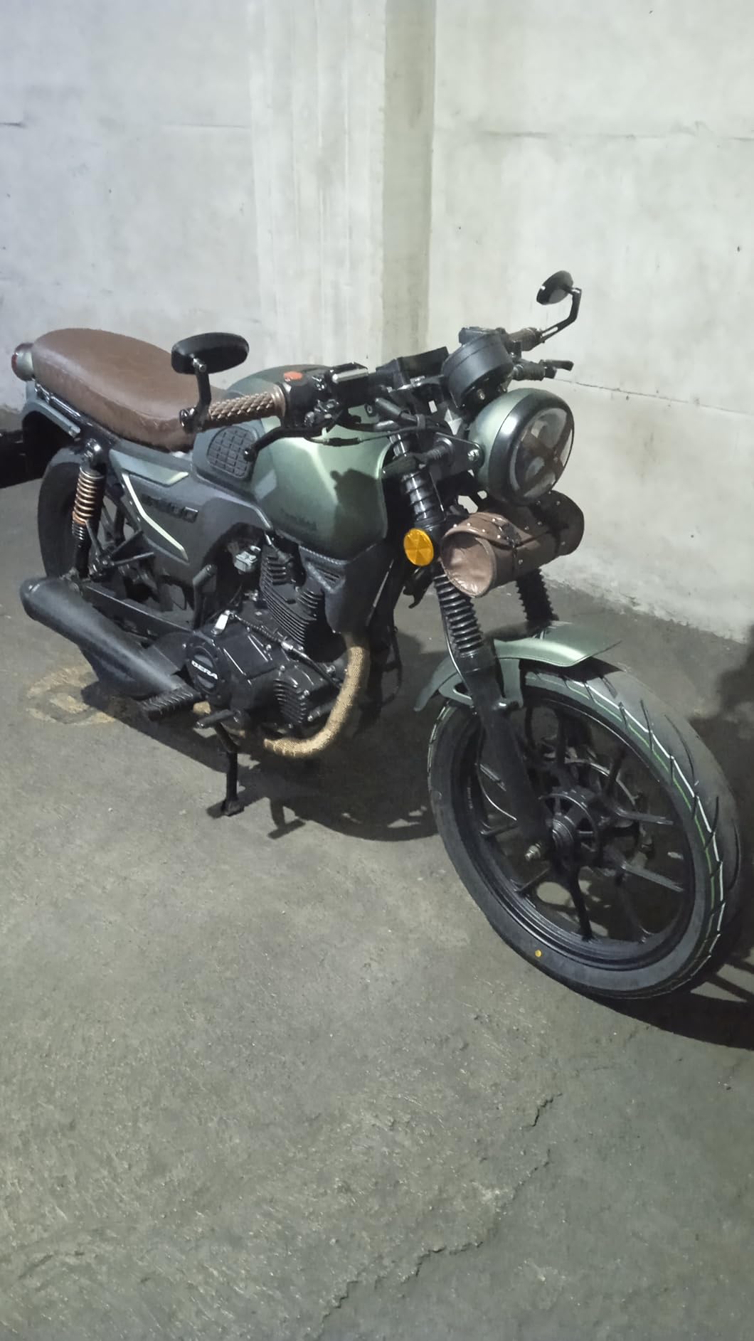 KEMIMOTO Motorcycle Handlebar Bar End Mirror, Billet Aluminum Rearview Motorcycle End Bar Mirror Universal 7/8