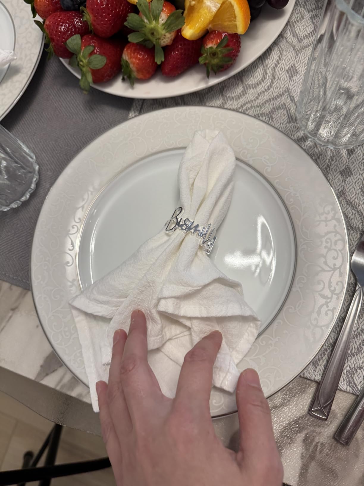 Mikasa Parchment 40-Piece Dinnerware Set, Service for 8, Durable Porcelain Plates, Bowls, and Mugs with Contemporary Design, Dishwasher Safe customer photo 2