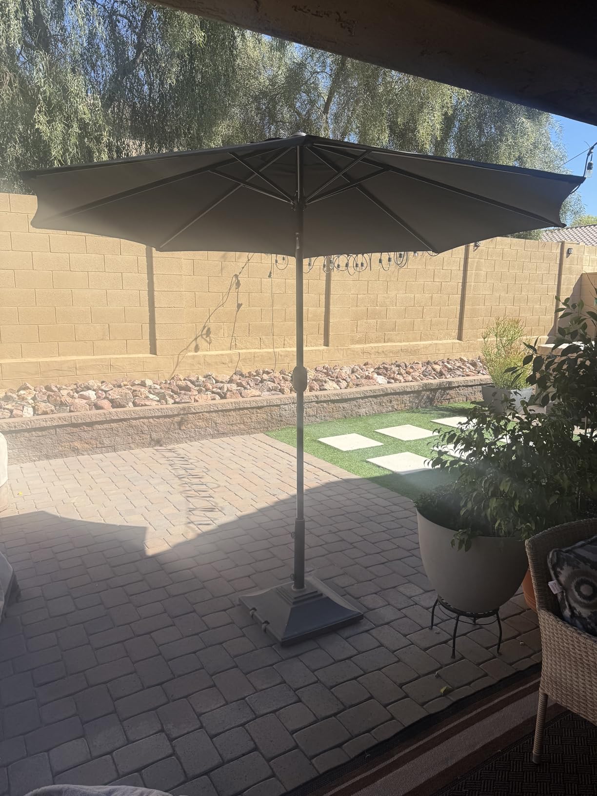 Blissun 9' Outdoor Patio Umbrella, Outdoor Table Umbrella, Yard Umbrella, Market Umbrella with 8 Sturdy Ribs, Push Button Tilt and Crank customer photo 1