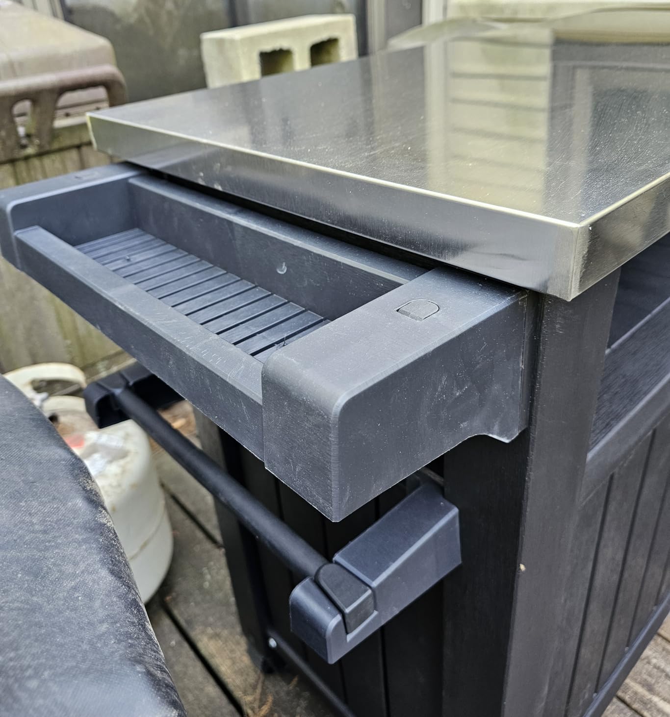 Keter Unity XL Portable Outdoor Table with Stainless Steel Top for Kitchen Prep and Outdoor Storage Cabinet for Grilling Accessories, Dark Grey customer photo 2