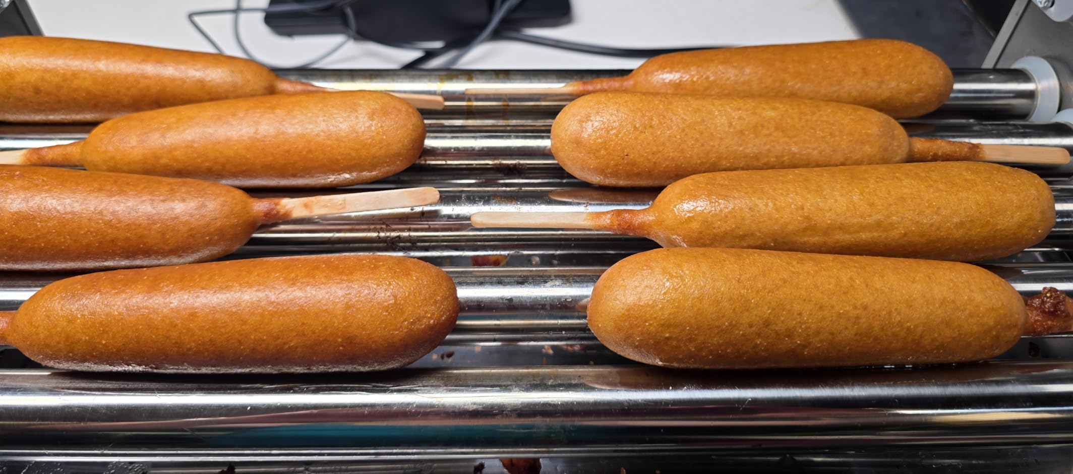 VIVO Electric 12 Hot Dog 5 Roller Grill Warmer, Stainless Steel, Commercial and Household 750W Machine with Cover, HOTDG-V205 customer photo 2