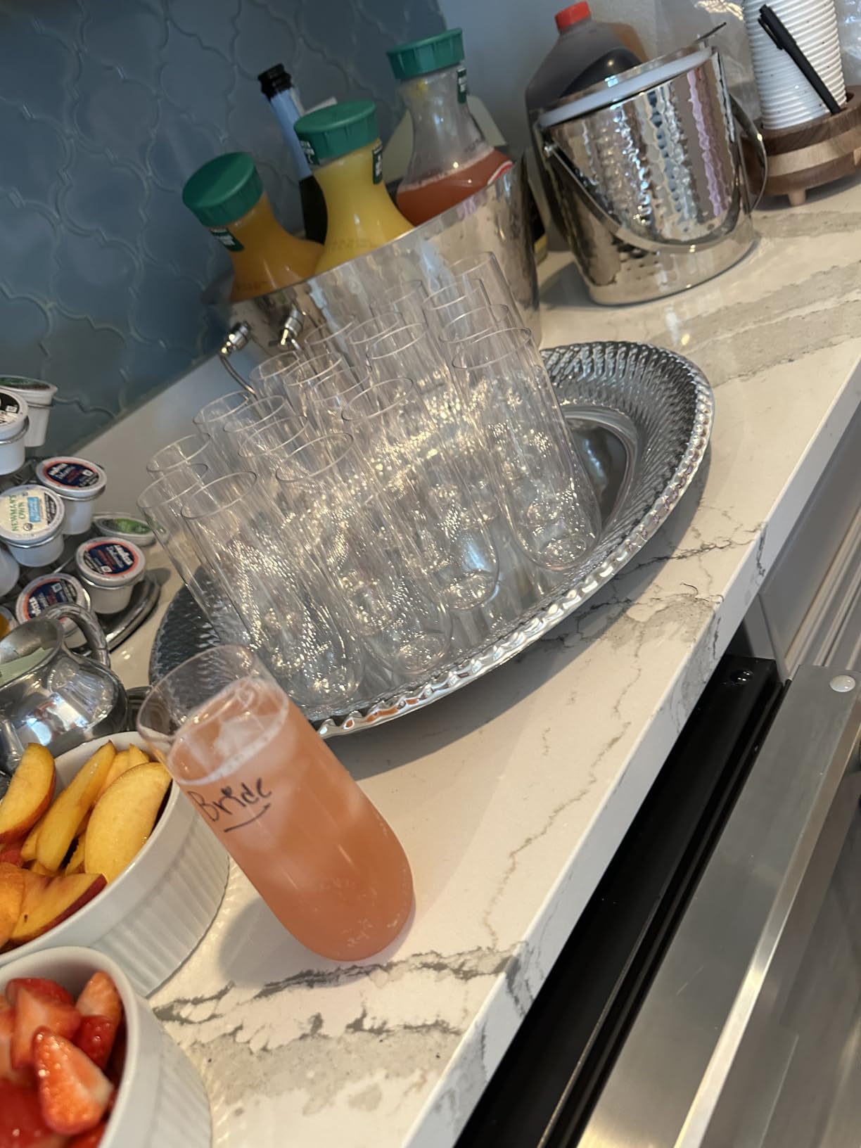 VINGLI 80 Quart Rolling Ice Chest, Portable Patio Party Bar Drink Cooler Cart, with Shelf, Beverage Pool with Bottle Opener customer photo 1