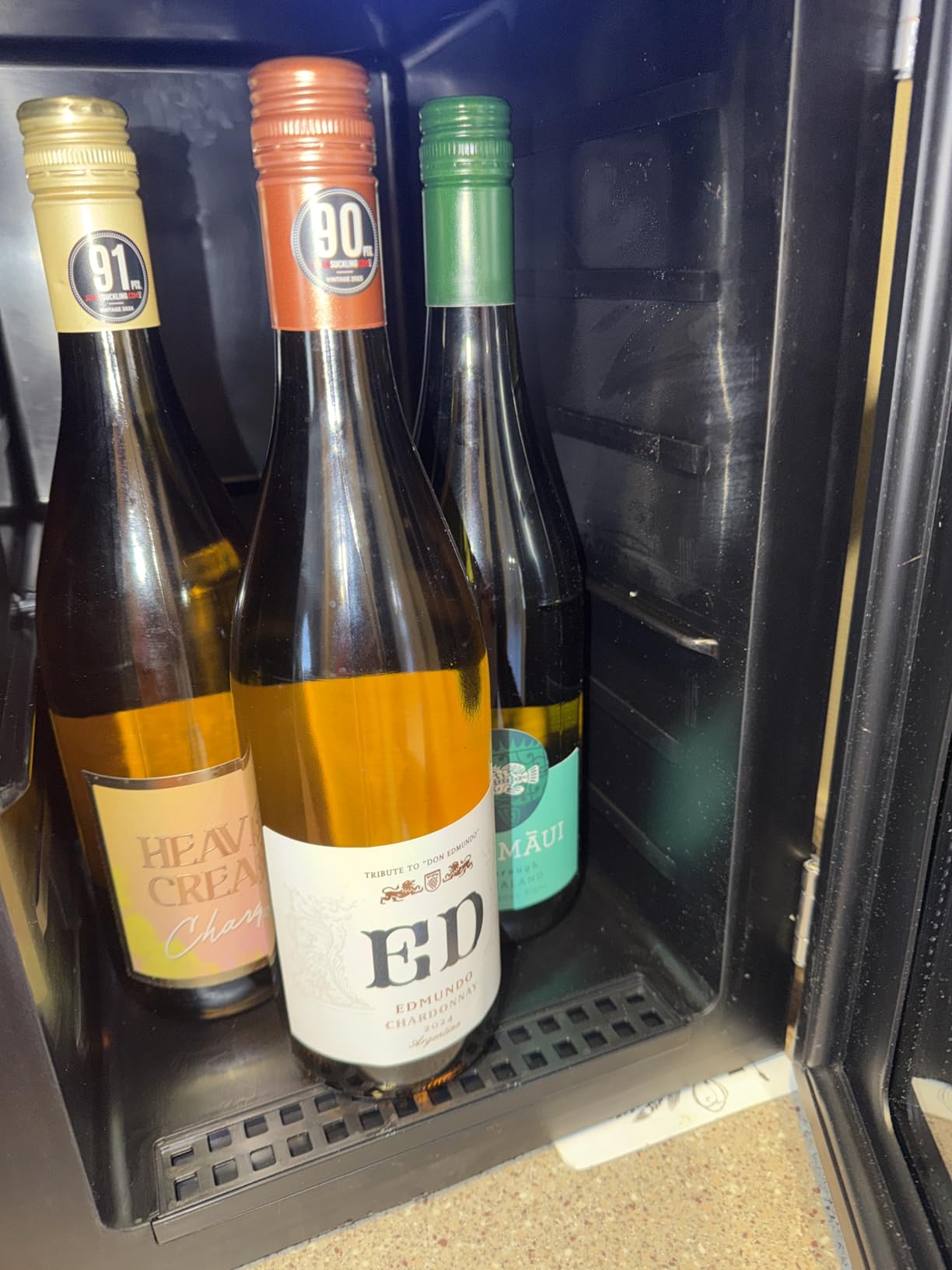 Antarctic Star 26 Bottle 130 Can Wine Cooler/Cabinet Beverage Refrigerator Mini Wine Cellar Beer Soda Clear Glass Door Bar Fridge Quiet Compressor Adjust Temp Freestanding Indoor Use 3.2cu.ft Black customer photo 2