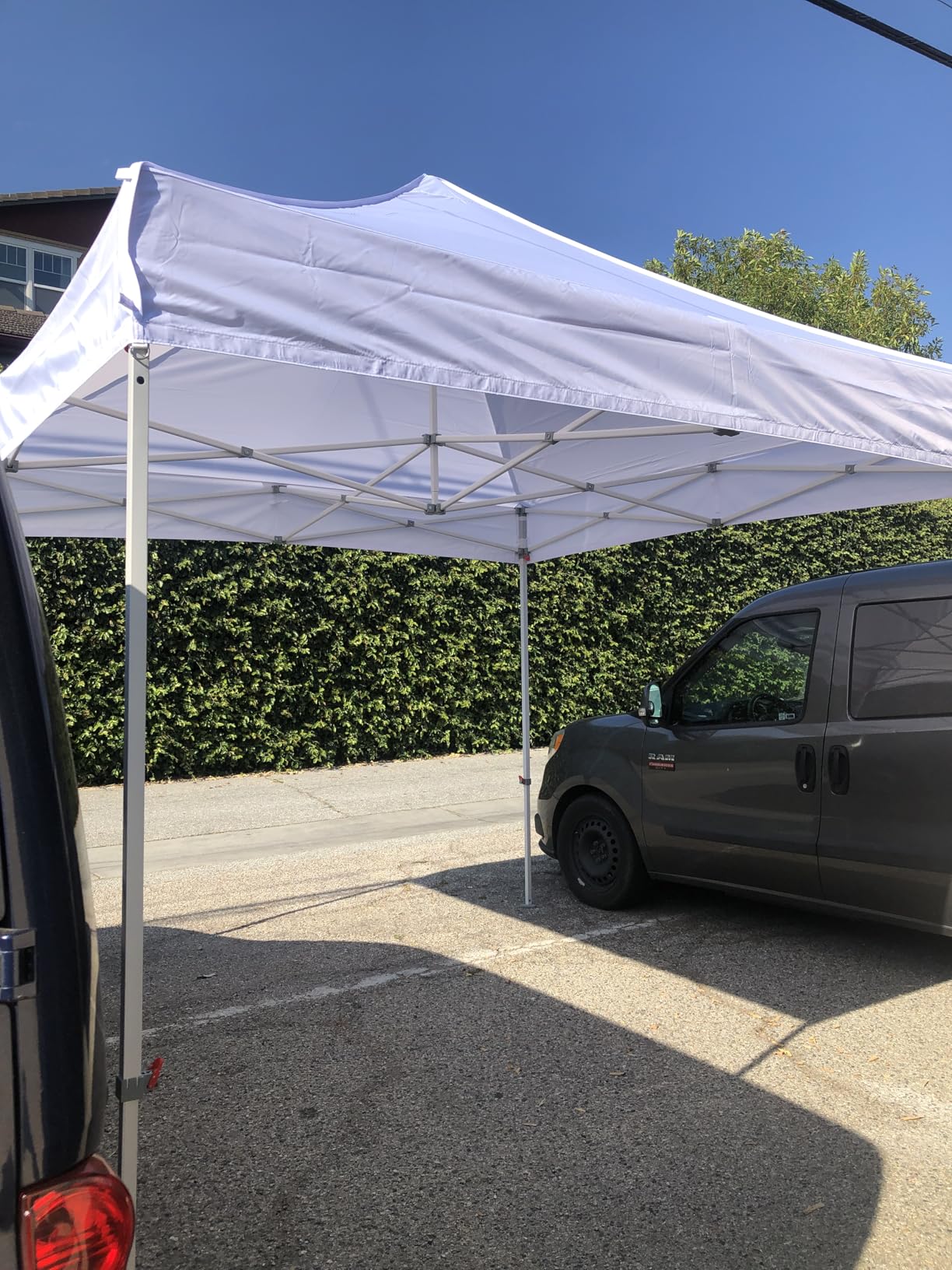 Eurmax USA 10 x 10 Pop up Canopy Commercial Tent Outdoor Party Canopies with 4 Removable Zippered Sidewalls and Roller Bag Bonus 4 Canopy Sand Bags & 24 Squre Ft Extended Awning customer photo 2