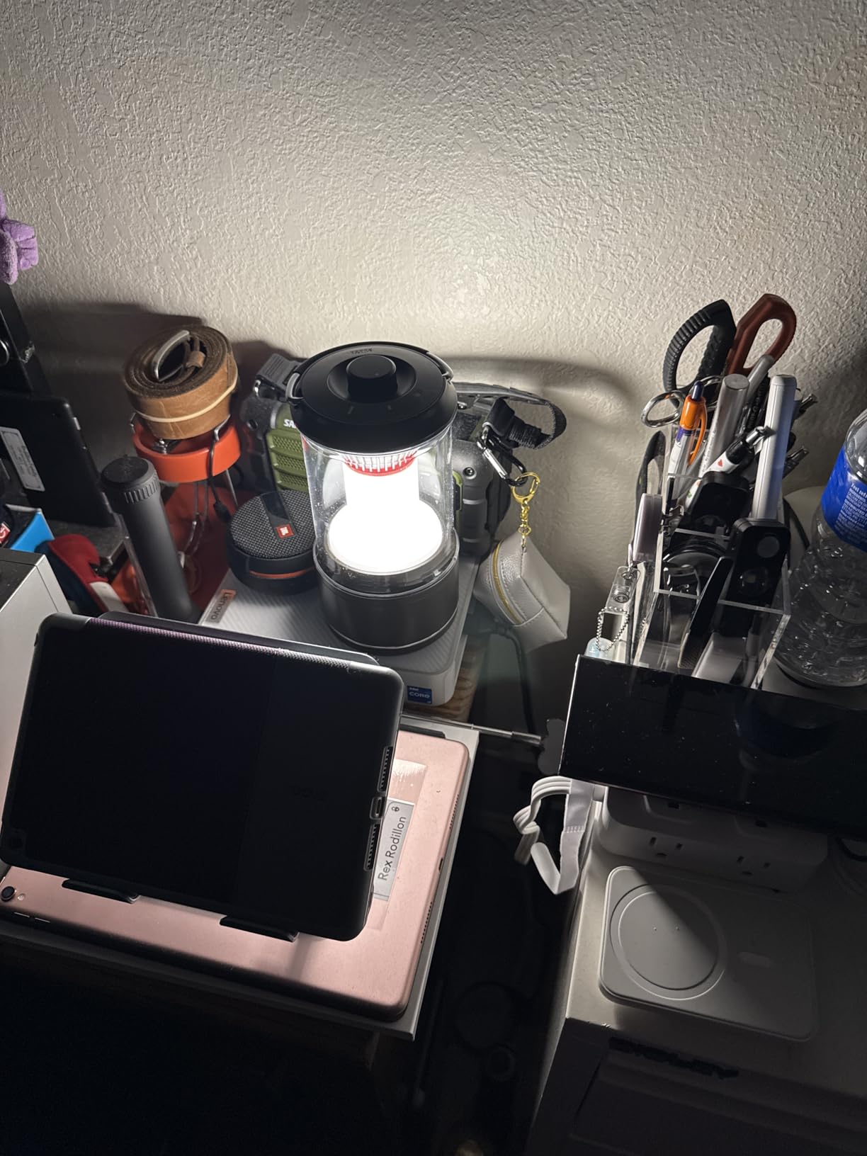 Coleman 1000L LED Lantern with Enhanced Battery Protection, Water-Resistant, Batteries Last up to 25% Longer Than Other Lanterns, Great for Camping, Power Outage, Emergencies, & More customer photo 1