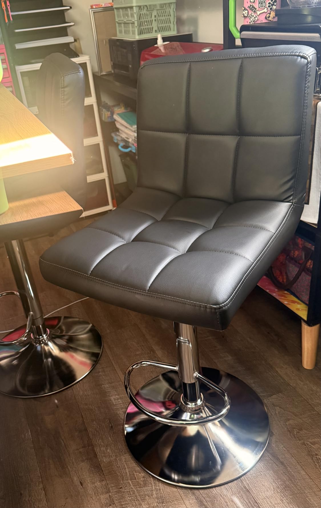 Yaheetech Bar Stools Set of 2, Adjustable PU Leather Swivel Barstools, Modern Counter Stools with Back and Footrest, Counter Height Barstools for Bar, Kitchen, Dining Room, Black customer photo 2