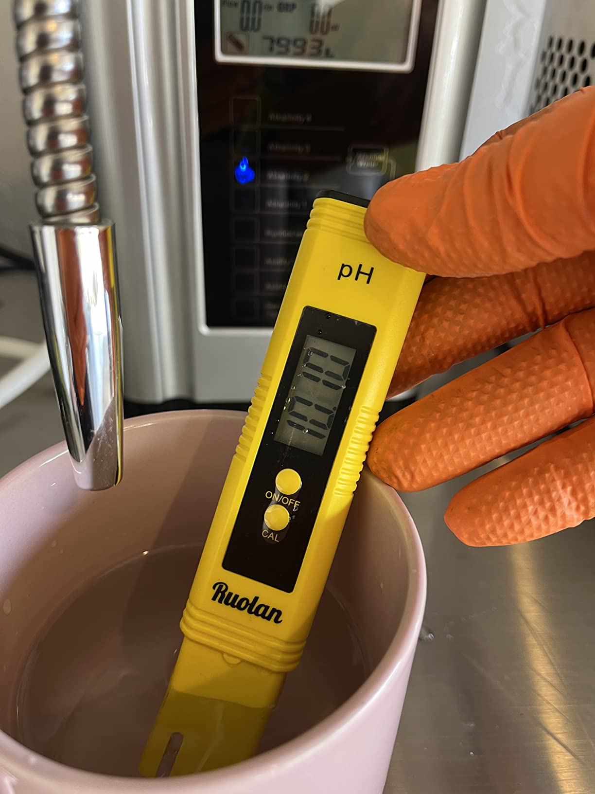 Alkaline Water Ionizer Machine 729, Built-in a Filter, Produces pH 4-10.5 Water, 7 Water Settings, Up to -570mV ORP, 8000L Per Filter customer photo 2