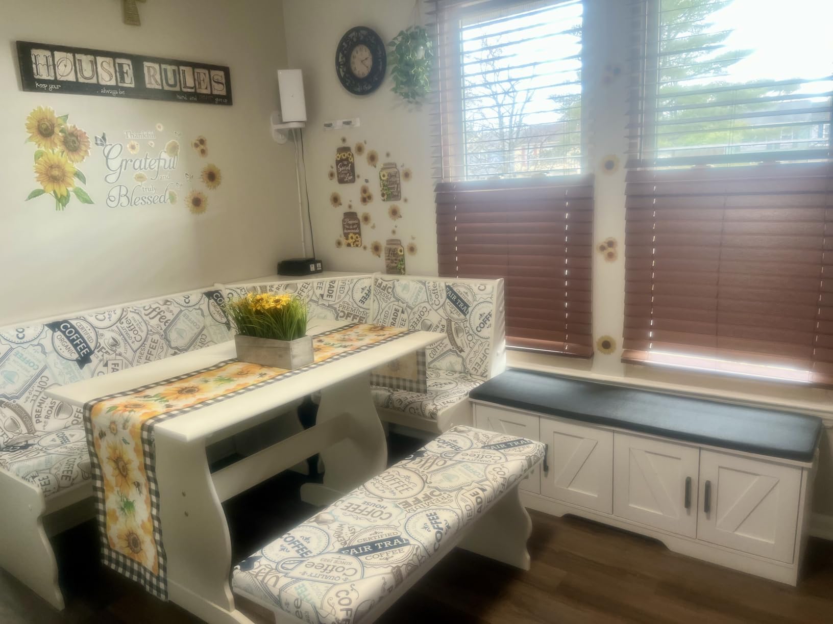 Riverbay Furniture Transitional Wood & Fabric Upholstered Corner Nook Dining Set with Table & Bench & Corner Unit, Some Assembly Required, Seats Up to 5 People, in White Finish customer photo 1