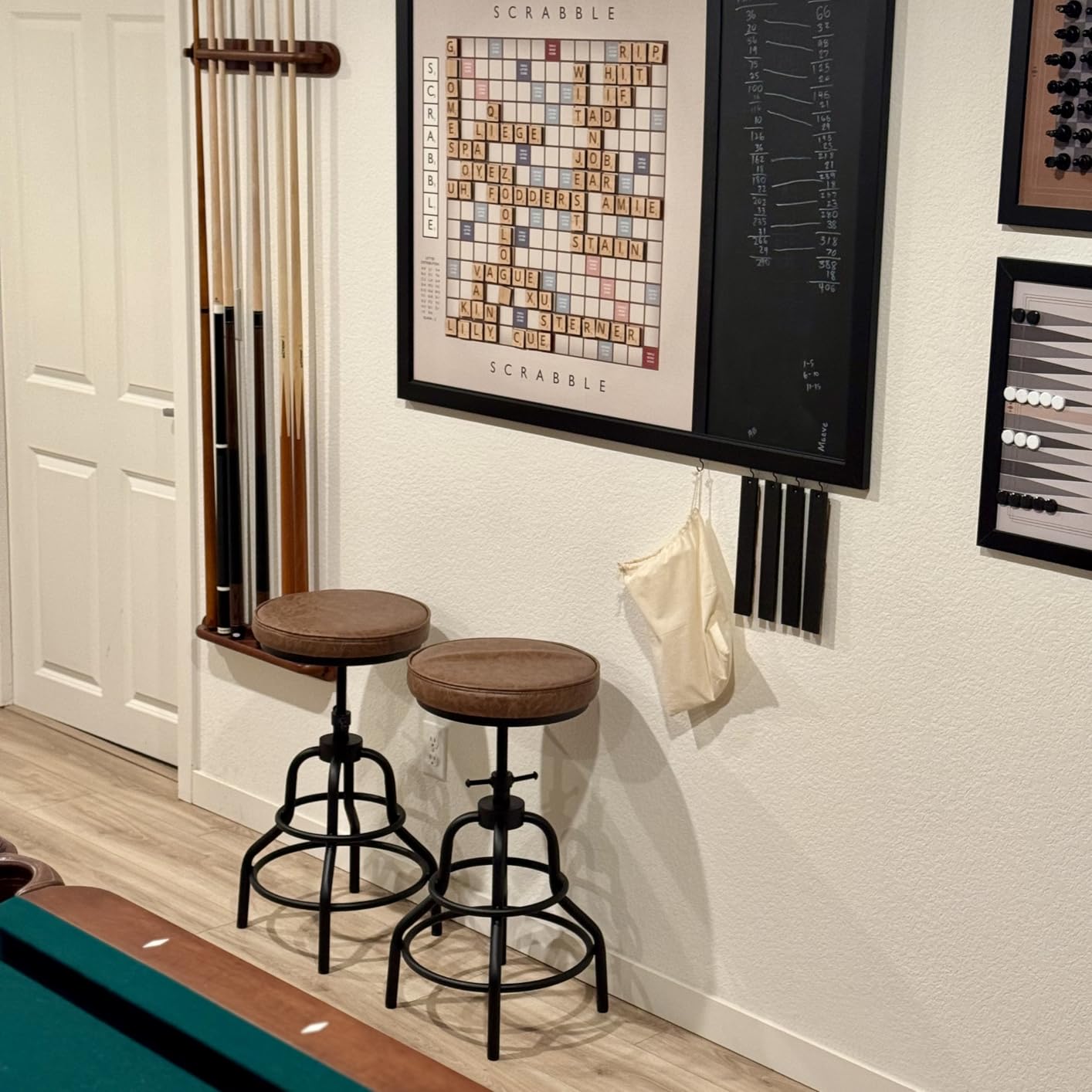 LOKKHAN Vintage Industrial Bar Stool-Rustic Swivel Barstools-Round Wood Metal Base-Kitchen Counter Height Adjustable Pipe Stool-Cast Steel Chairs 20-27 Inch (Set of 2) customer photo 1