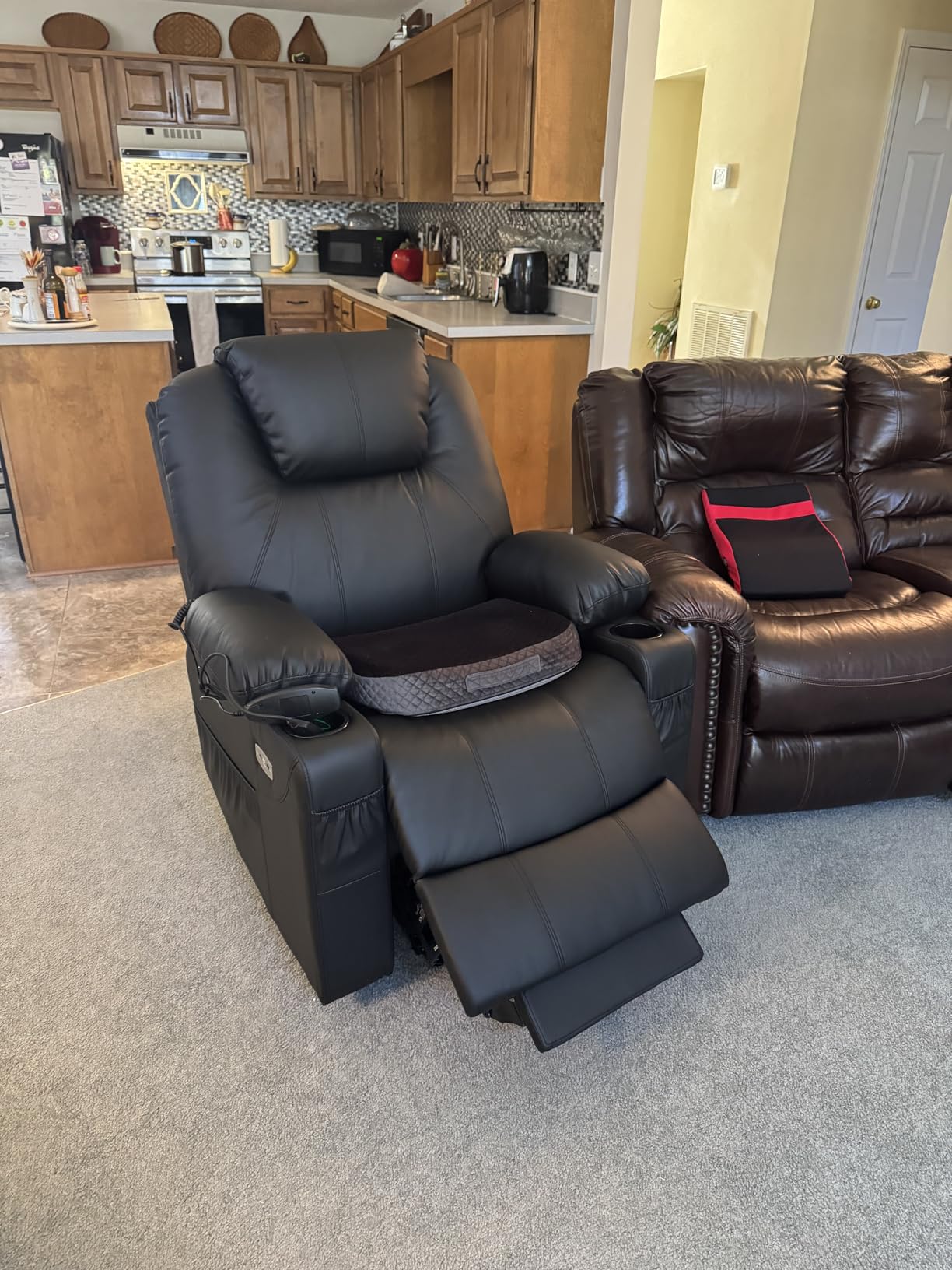 MCombo Electric Power Lift Recliner Chair Sofa with Massage and Heat for Elderly, 3 Positions, 2 Side Pockets, and Cup Holders, USB Ports, Faux Leather 7040 (Dark Brown, Medium) customer photo 2