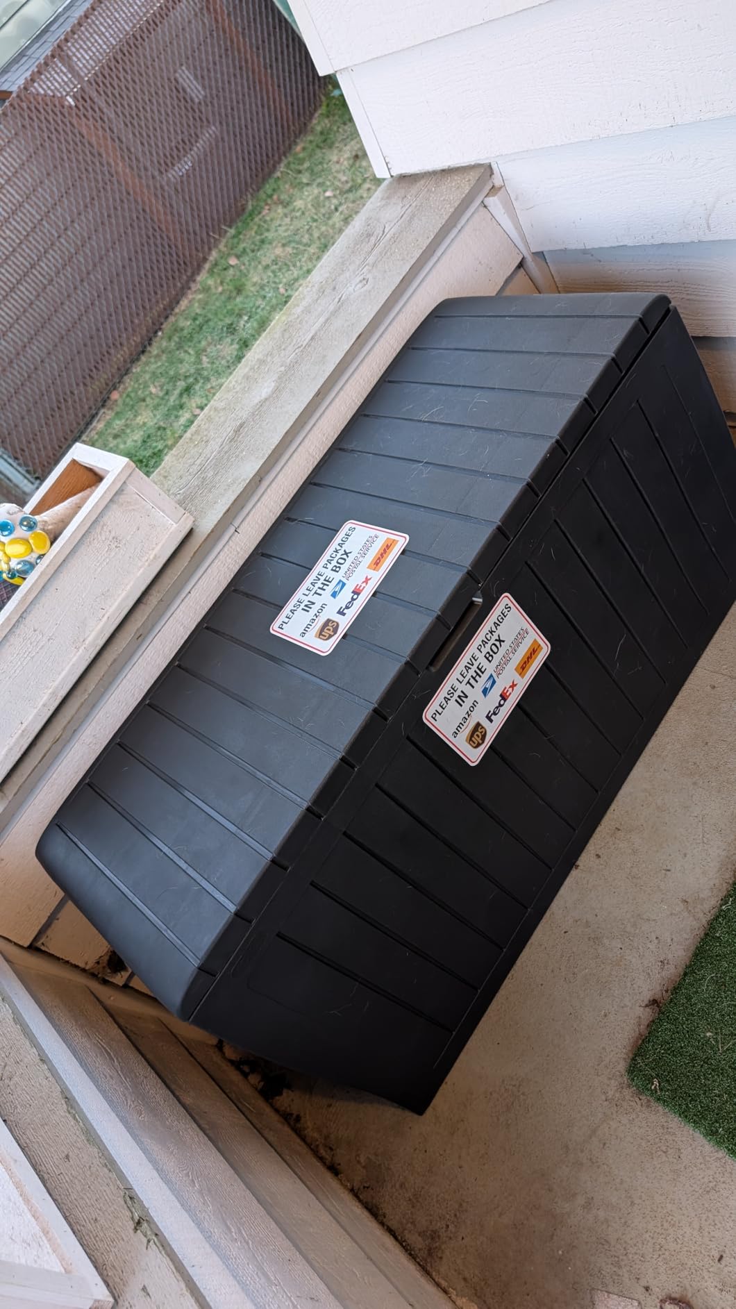 Keter Marvel Plus 71 Gallon Resin Deck Box-Organization and Storage for Patio Furniture Outdoor Cushions, Throw Pillows, Garden Tools and Pool Toys, Dark Grey customer photo 2