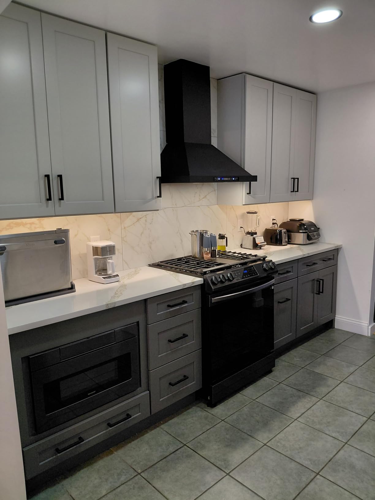 IKTCH 30-inch Wall Mount Range Hood 900 CFM Ducted/Ductless Convertible, Kitchen Chimney Vent Stainless Steel with Gesture Sensing & Touch Control Switch Panel, 2 Pcs Adjustable Lights(IKP02-30'') customer photo 2