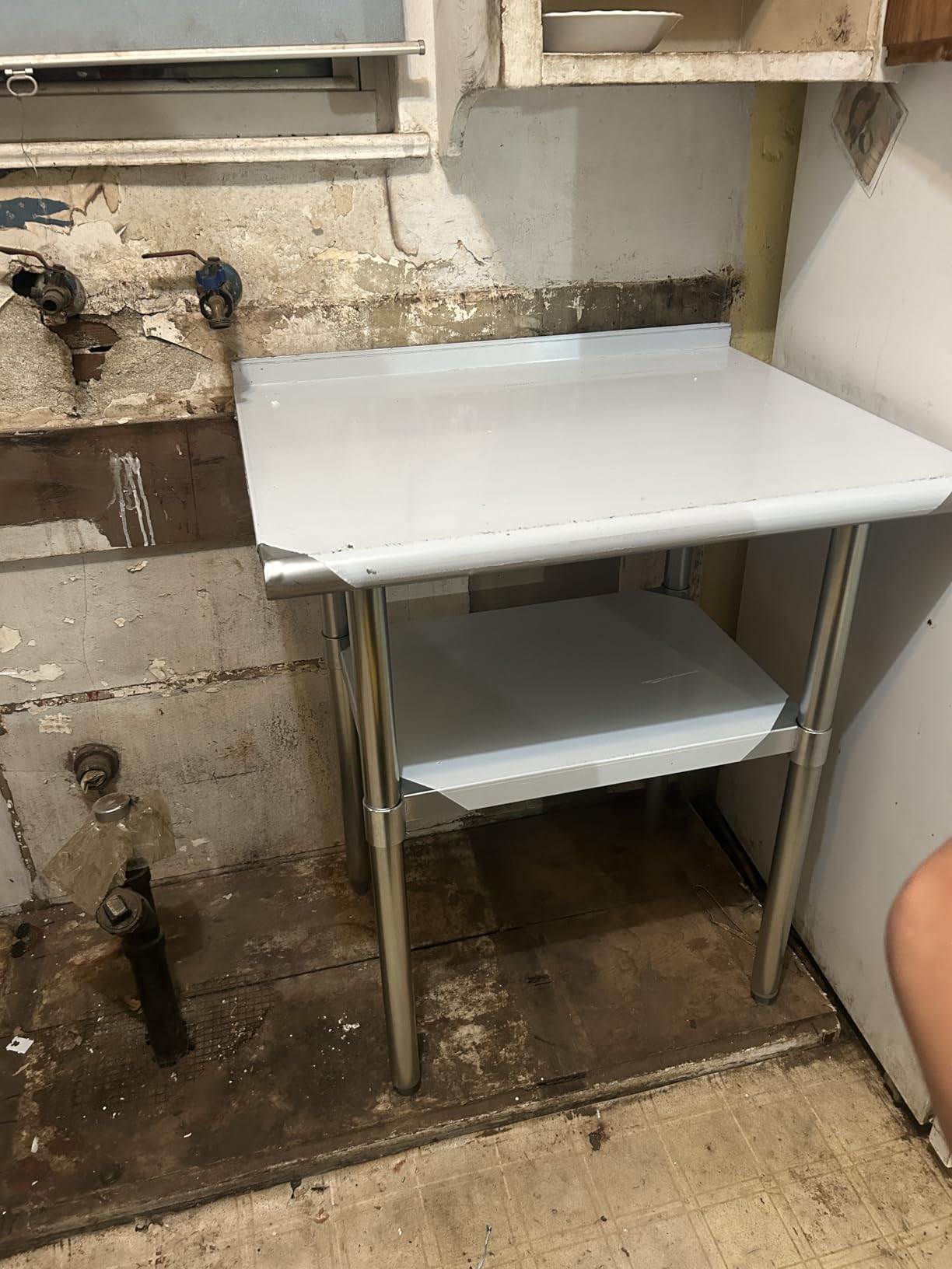 Hally Stainless Steel Table for Prep & Work 24 x 48 Inches, NSF Commercial Heavy Duty Table with Undershelf and Backsplash for Restaurant, Home and Hotel customer photo 1