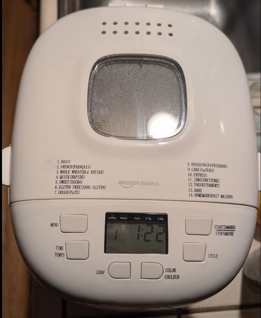 Amazon Basics Programmable Bread Maker, 2 Pound Non-Stick Automatic Bread Making Machine, 14 Settings for Breads, Doughs, Gluten-Free Options, ExpressBake, 3 Crust Colors, LCD Display, White customer photo 1