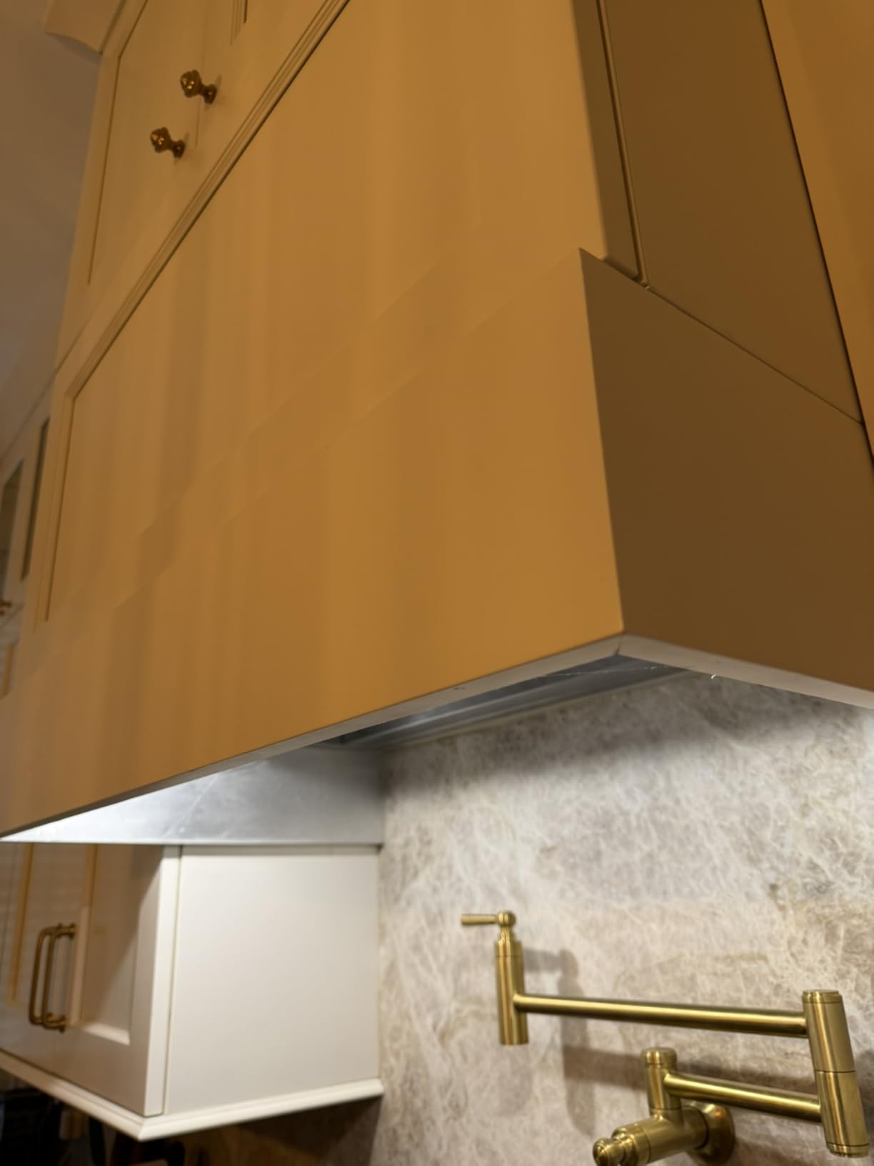 IKTCH 30 inch Built-in/Insert Range Hood 900 CFM, Ducted/Ductless Convertible Duct, Stainless Steel Kitchen Vent Hood with 2 Pcs Adjustable Lights and 2 Pcs Baffle Filters with Handlebar customer photo 2