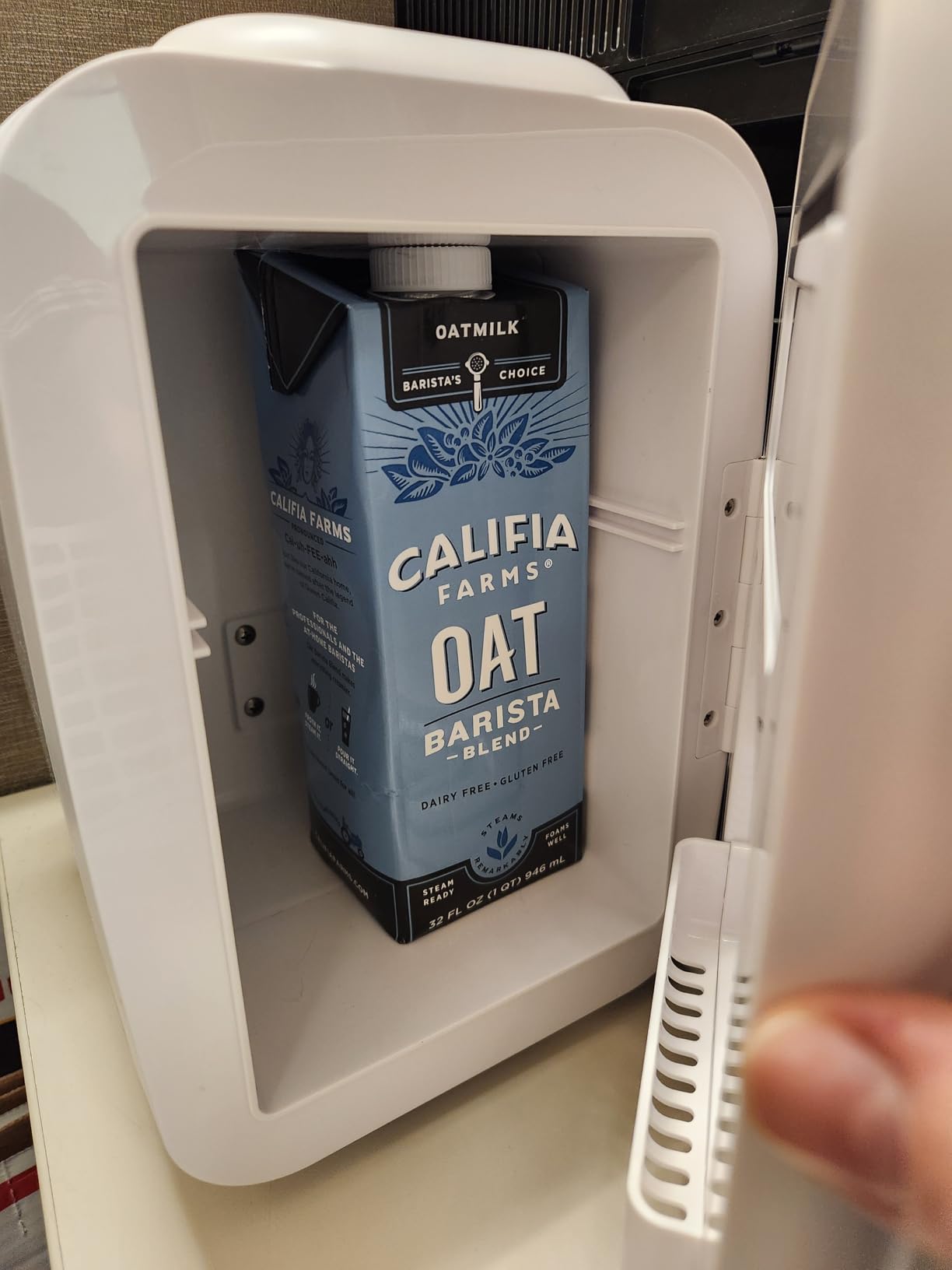 CROWNFUL Mini Fridge, 4 Liter/6 Can Portable Cooler and Warmer Personal Refrigerator for Skin Care, Cosmetics, Beverage, Food, Great for Bedroom, Office, Car, Dorm, ETL Listed (White) customer photo 2