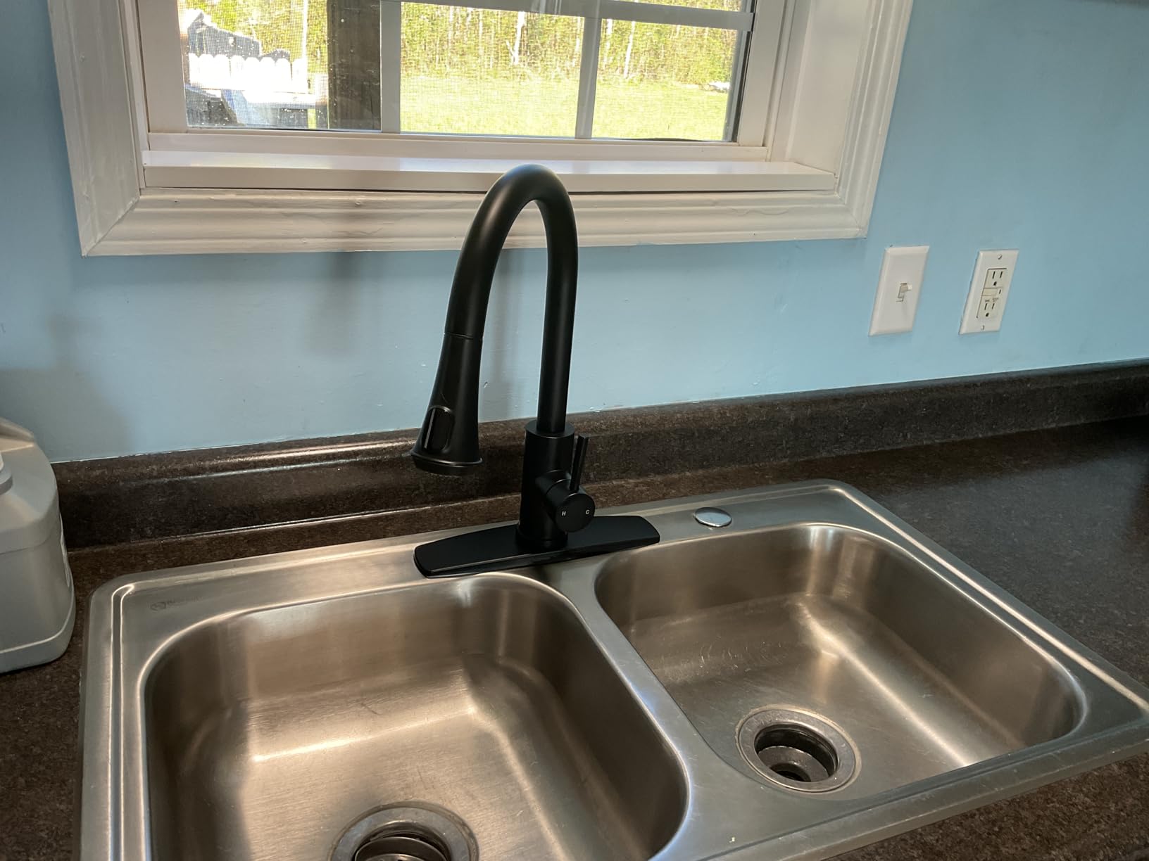 FORIOUS Black Kitchen Faucet with Pull Down Sprayer, High Arc Single Handle Classic Stainless Steel Sink Faucet 1 or 3 Hole, Suitable for Farmhouse Camper Laundry Rv Bar customer photo 1