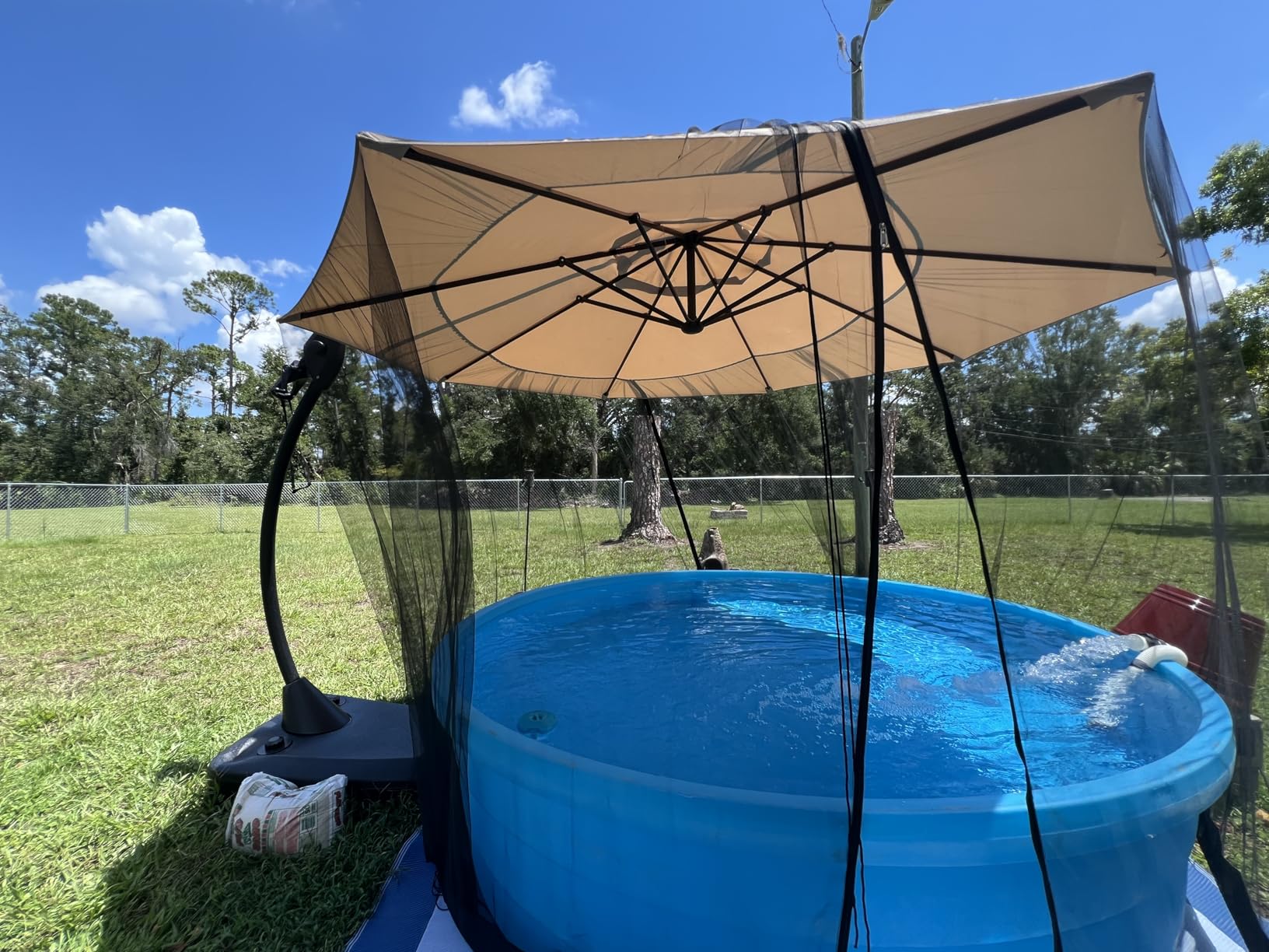 Grand patio 11FT Cantilever Umbrella with Base Outdoor Large Round Aluminum Offset Umbrella for Patio Garden Backyard (Champagne, 11 FT) customer photo 1