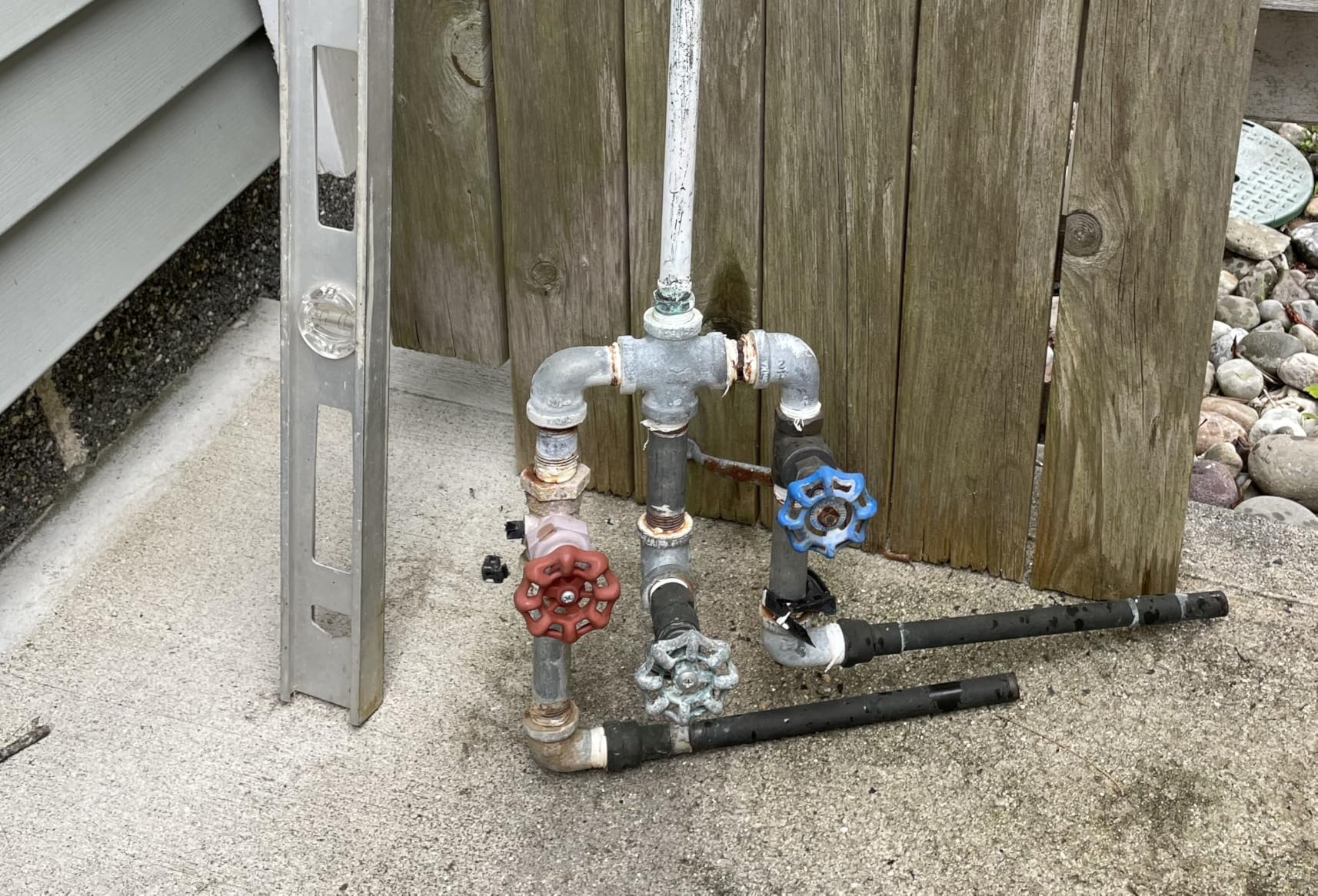 Artiwell Outdoor Shower Fixture System,with Rustproof Riser and Riser Extension, Double Handle Utility Shower Faucet with Showerhead and Soap Dish, Polished Chrome customer photo 2