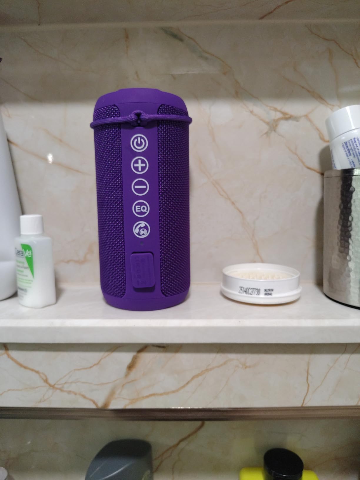 Ortizan Portable Bluetooth Speaker (1st Gen), IPX7 Waterproof, Wireless, Big Sound and Deep Bass, TWS Pairing, 30Hrs of Playtime, for Home/Party/Outdoor/Beach, Birthday Gifts for Men Women - Black customer photo 2