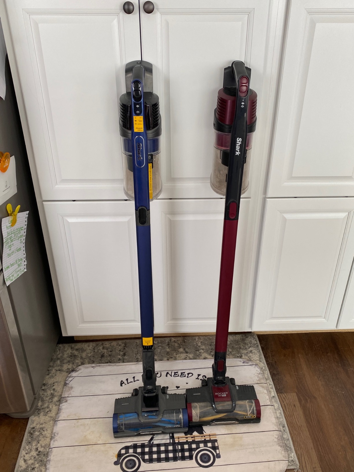 Shark Cordless Vacuum Cleaner with HEPA Filter, Lightweight, Portable, Rechargeable, Powerful Pet Hair Pickup, Removable Handheld, Crevice Tool, Dusting Brush, 50-min Runtime customer photo 2