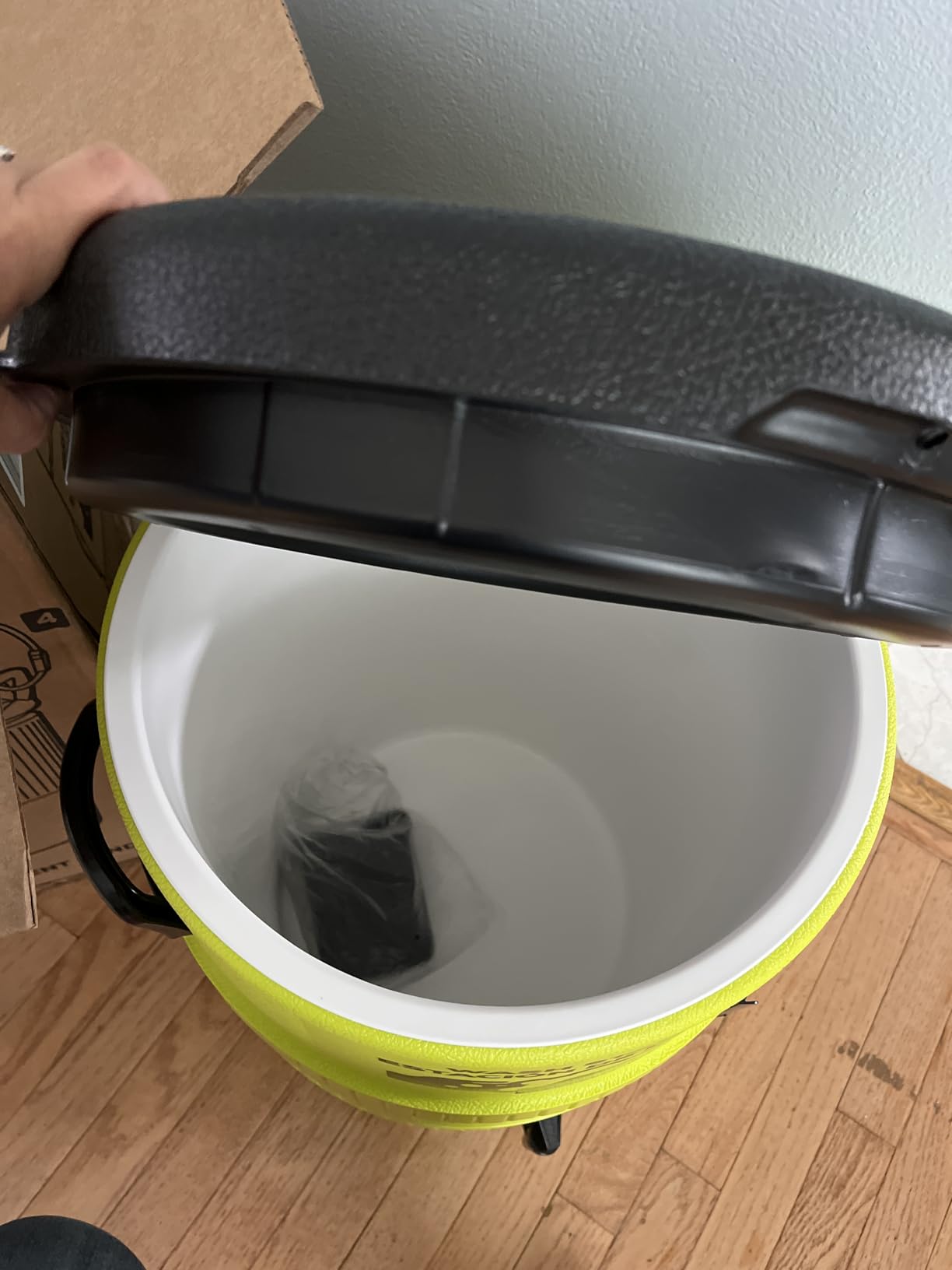 Igloo Sports Cooler | Insulated Beverage Dispenser with Spout | Portable Handwashing Station customer photo 1