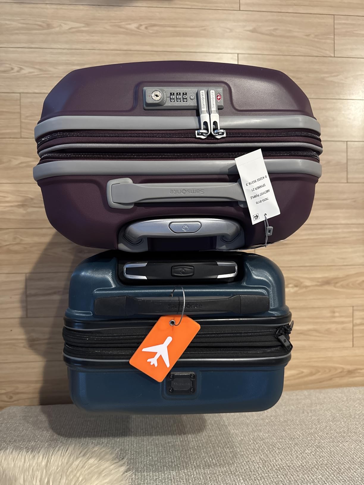 Samsonite Freeform 2-Piece Luggage Set - Carry-On & Large Checked Luggage with Dual Spinner Wheels - Durable Polypropylene Hardshell - TSA Lock, Airline-Approved - Expandable Hard Shell, Navy customer photo 1