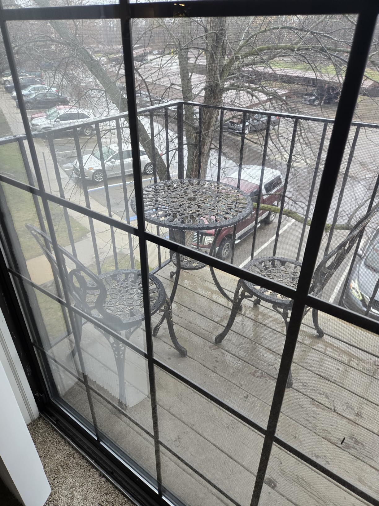 C/G 3 Piece Bistro Set, Outdoor Patio Set, Anti-Rust Cast Aluminum Bistro Table Set for Park Yard Front Porch Furniture customer photo 1
