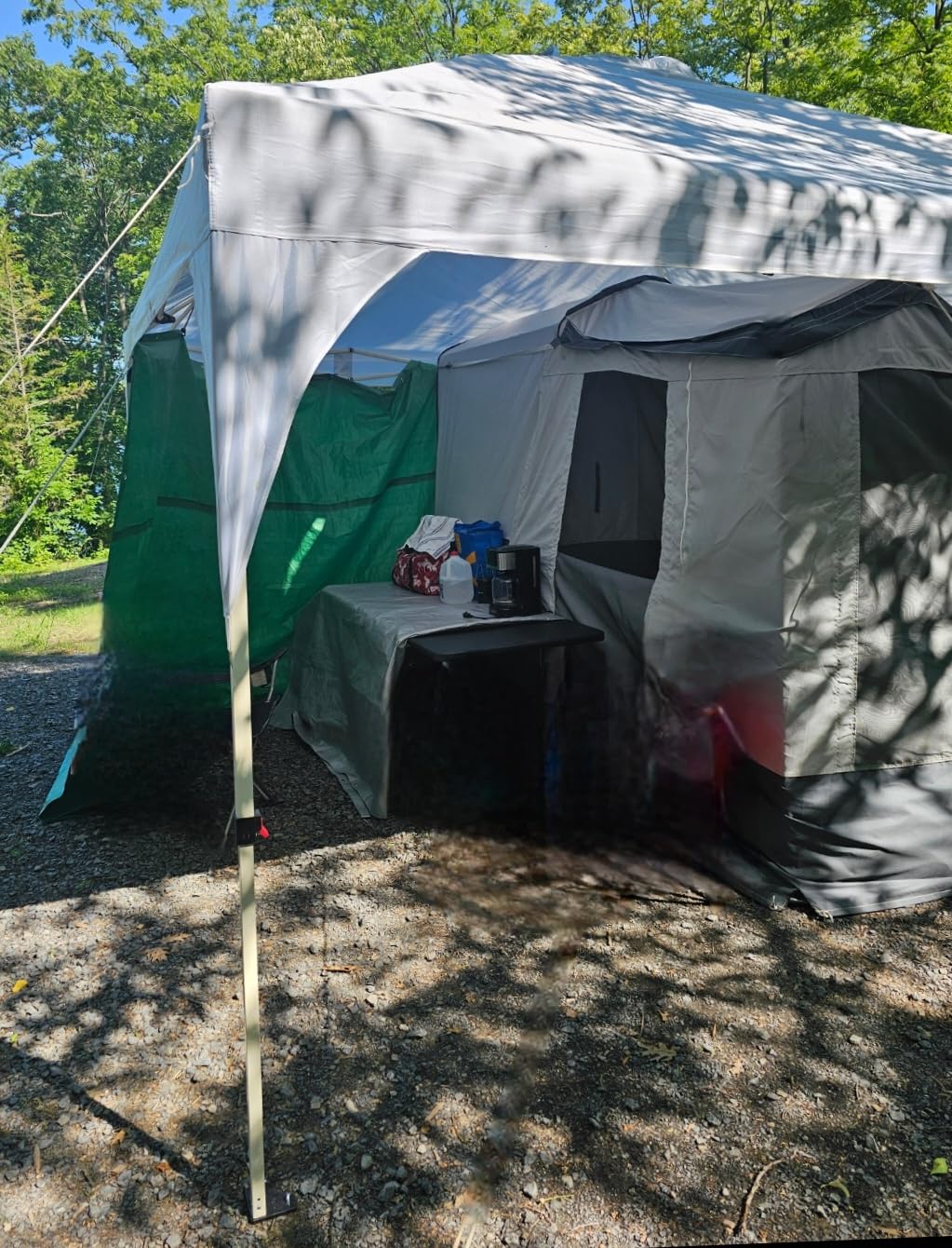 Yaheetech 10x10 Pop Up Canopy Tent with Vent, Easy Set Up Tent, Instant Sun Shelter Canopy with Wheeled Bag, 4 Sandbags, 12 Stakes & 4 Ropes, for Parties, Beach, Outdoor, White customer photo 1