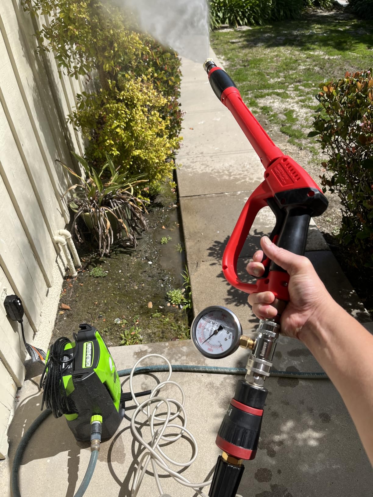 Greenworks 2000 PSI 1.2 GPM Pressure Washer (Open Frame GPW2003) GPW2003 customer photo 1