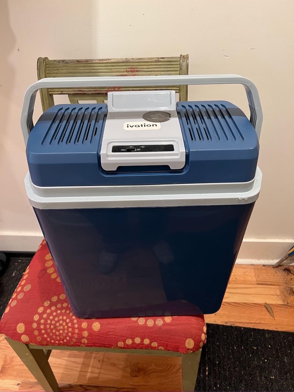Ivation Electric Cooler & Warmer with Handle customer photo 2
