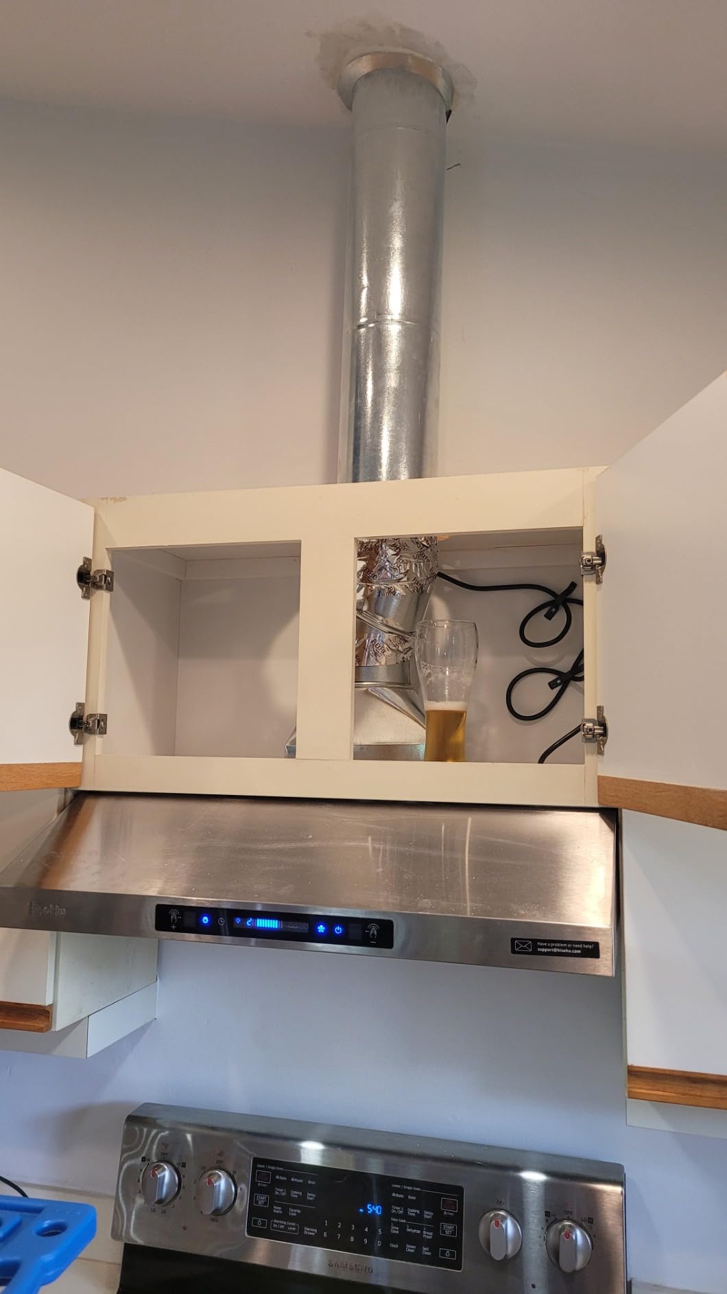 HisoHu 36 Inch Under Ducted Cabinet Range Hood with 1200 CFM, 4 Speed Gesture Sensing Kitchen Exhaust Hood & Touch Control Panel, Stainless Steel Stove Vent Hood with 2 LED Lights customer photo 2